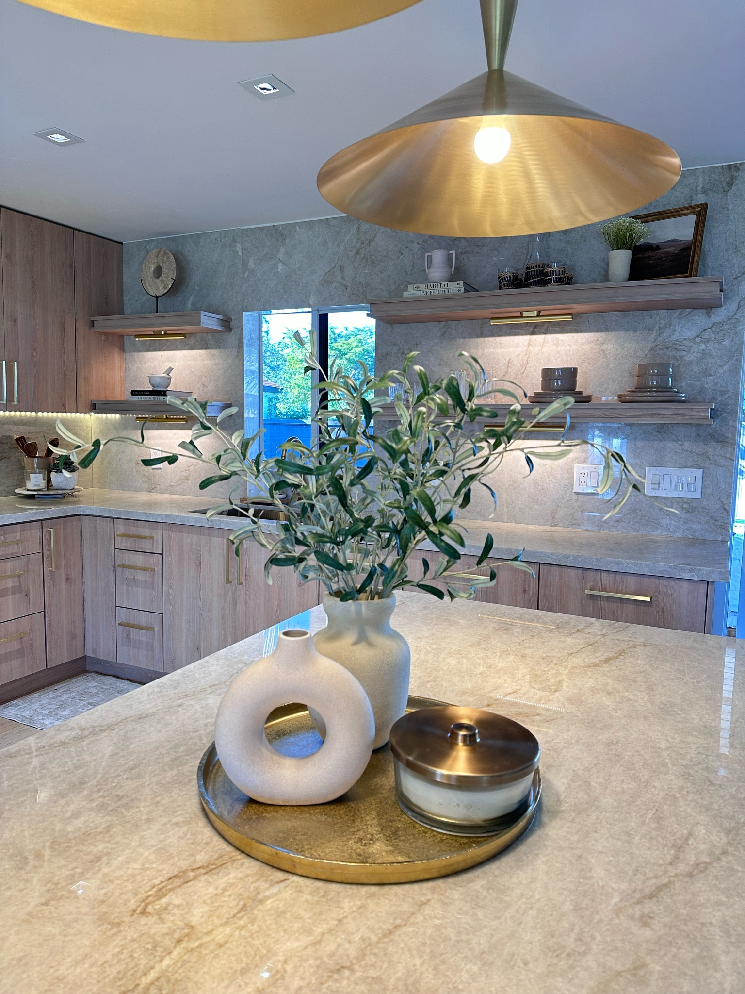 My kitchen remodel is now complete and I had to run to store to get some beautiful pieces to put on my island counter to really finalize that wow factor 

#LTKhome