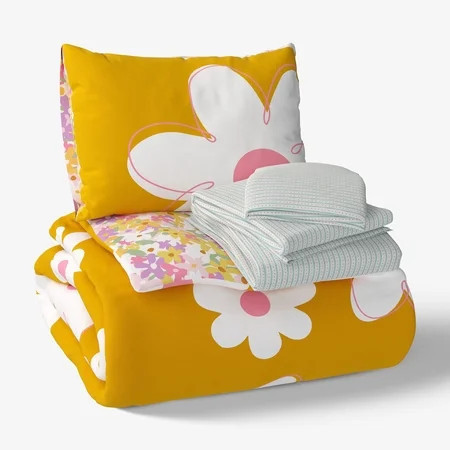 Mainstays Kids Daisy Reversible Comforter Set with Sheets, Twin, 5 Pieces | Walmart (US)