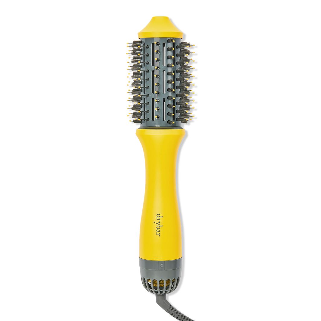 The Single Shot Round Blow-Dryer Brush | Ulta