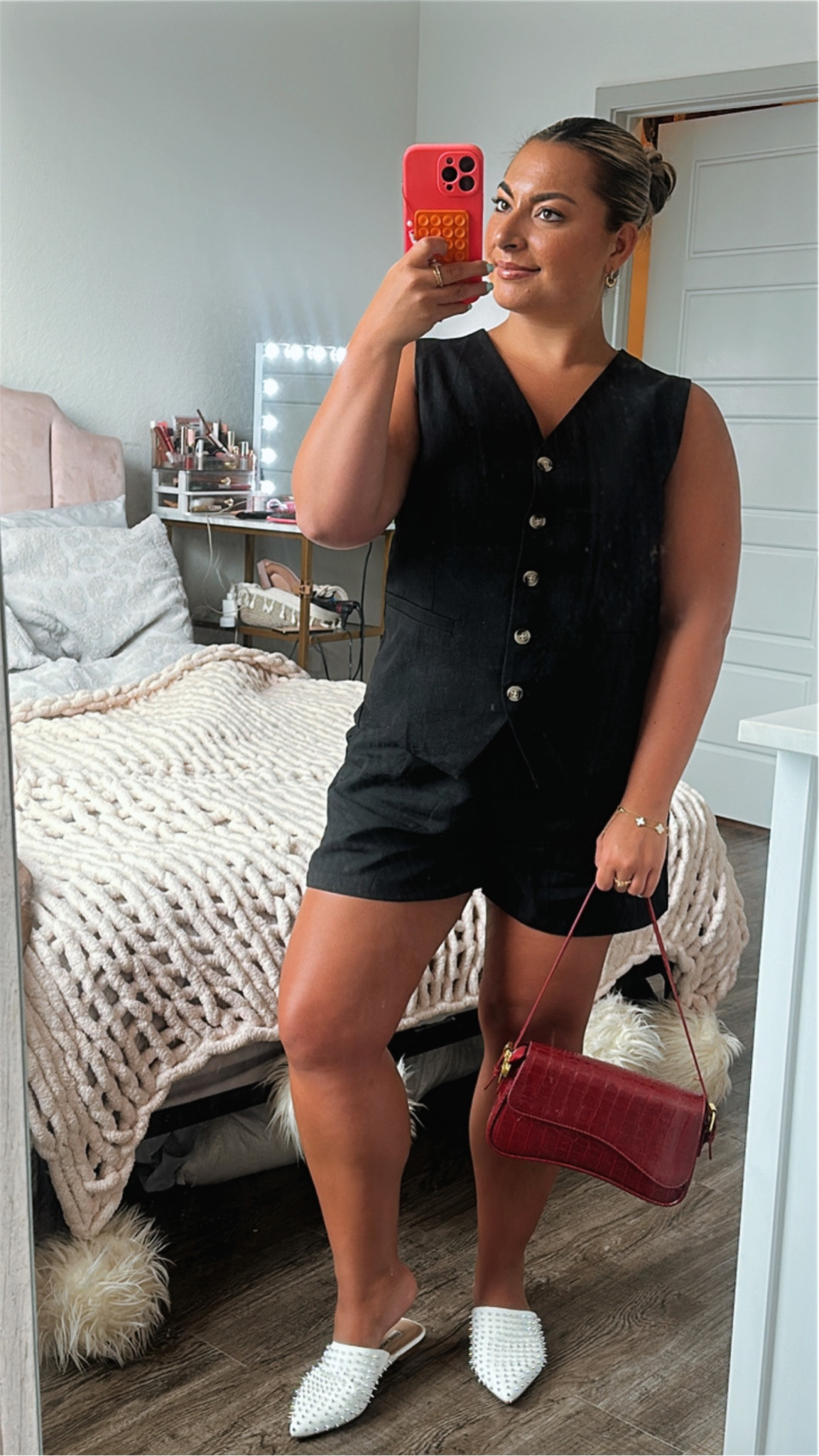 Women’s dress shorts and matching vest | business casual | work outfit | all black outfit | makeup artist | maroon purse and cherry bag charm 

#LTKshoecrush #LTKfindsunder50 #LTKworkwear
