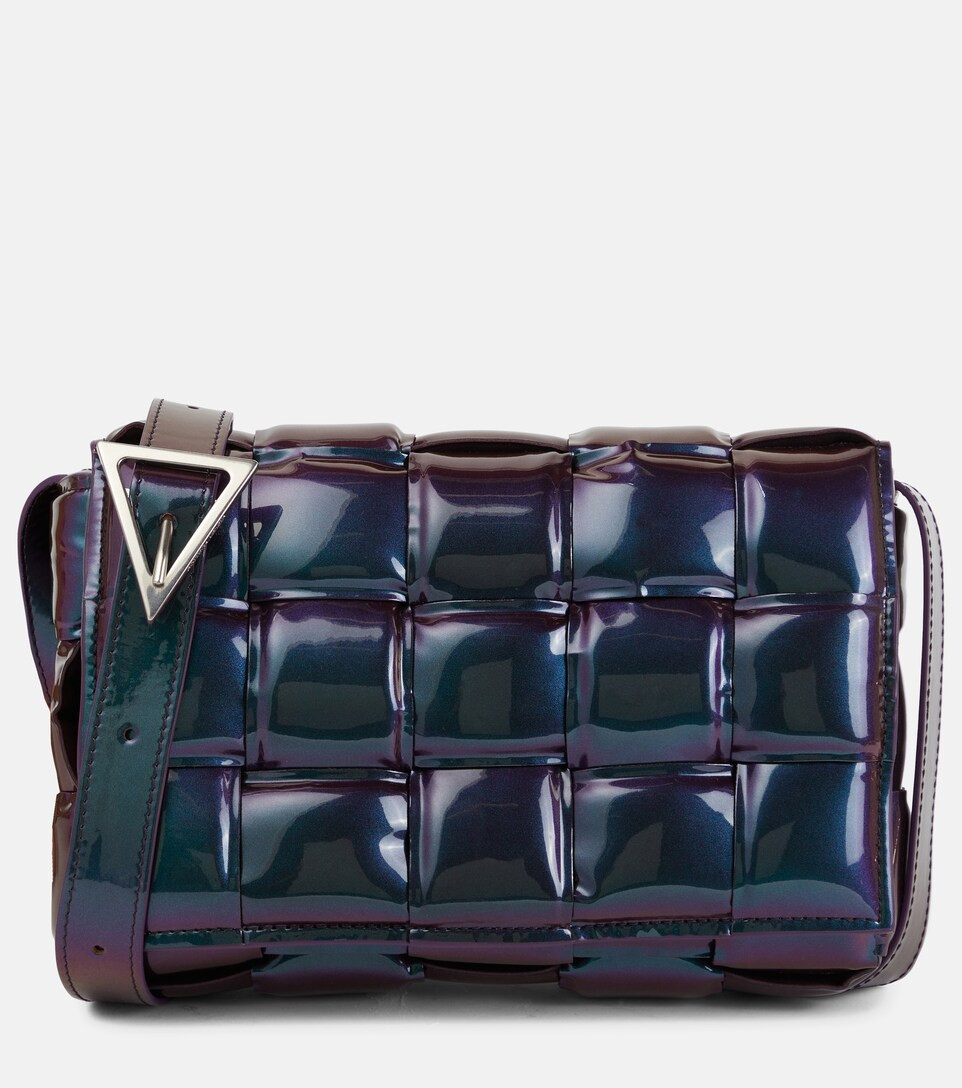 Schultertasche Padded Cassette aus Leder | Mytheresa (DACH)