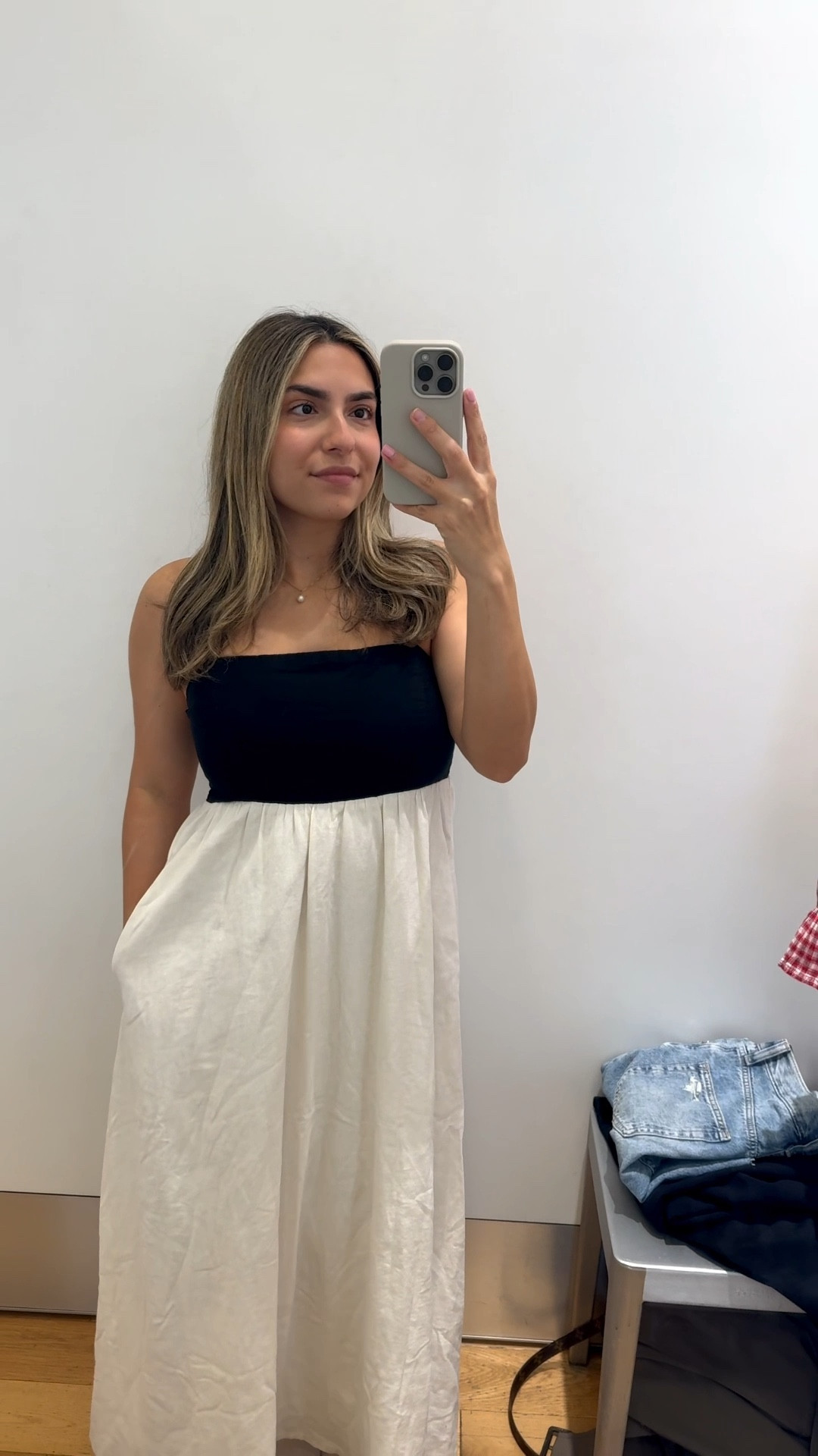 Just found the most perfect dress at the gap! Its linen, has pockets and sooo cute for spring and summer. Wearing a small 🫶🏼

#LTKsummer #LTKdresses #LTKcanada