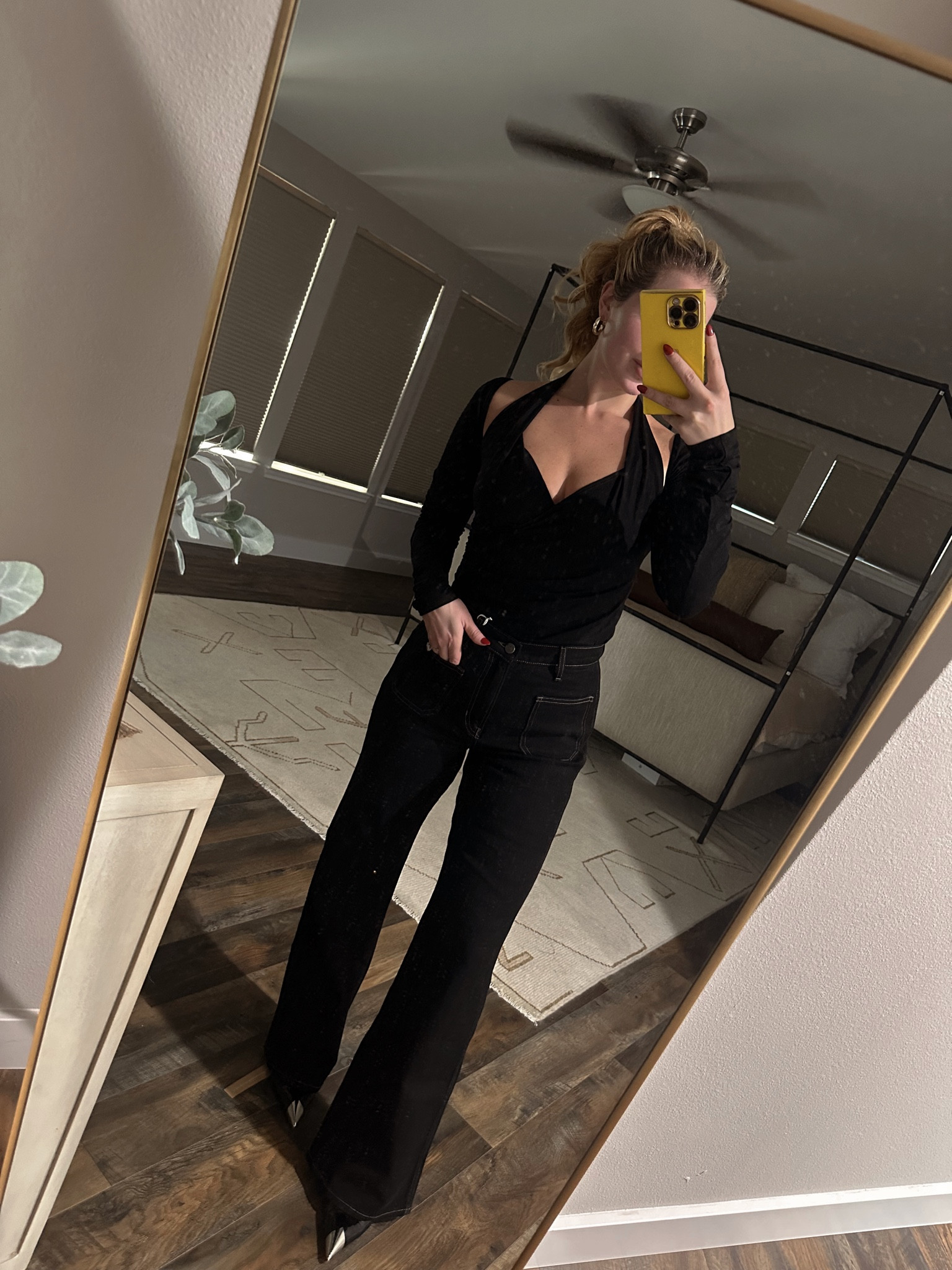 the black basic top of my dreams 🤍

#LTKstyletip #LTKfindsunder100 #LTKHolidaySale