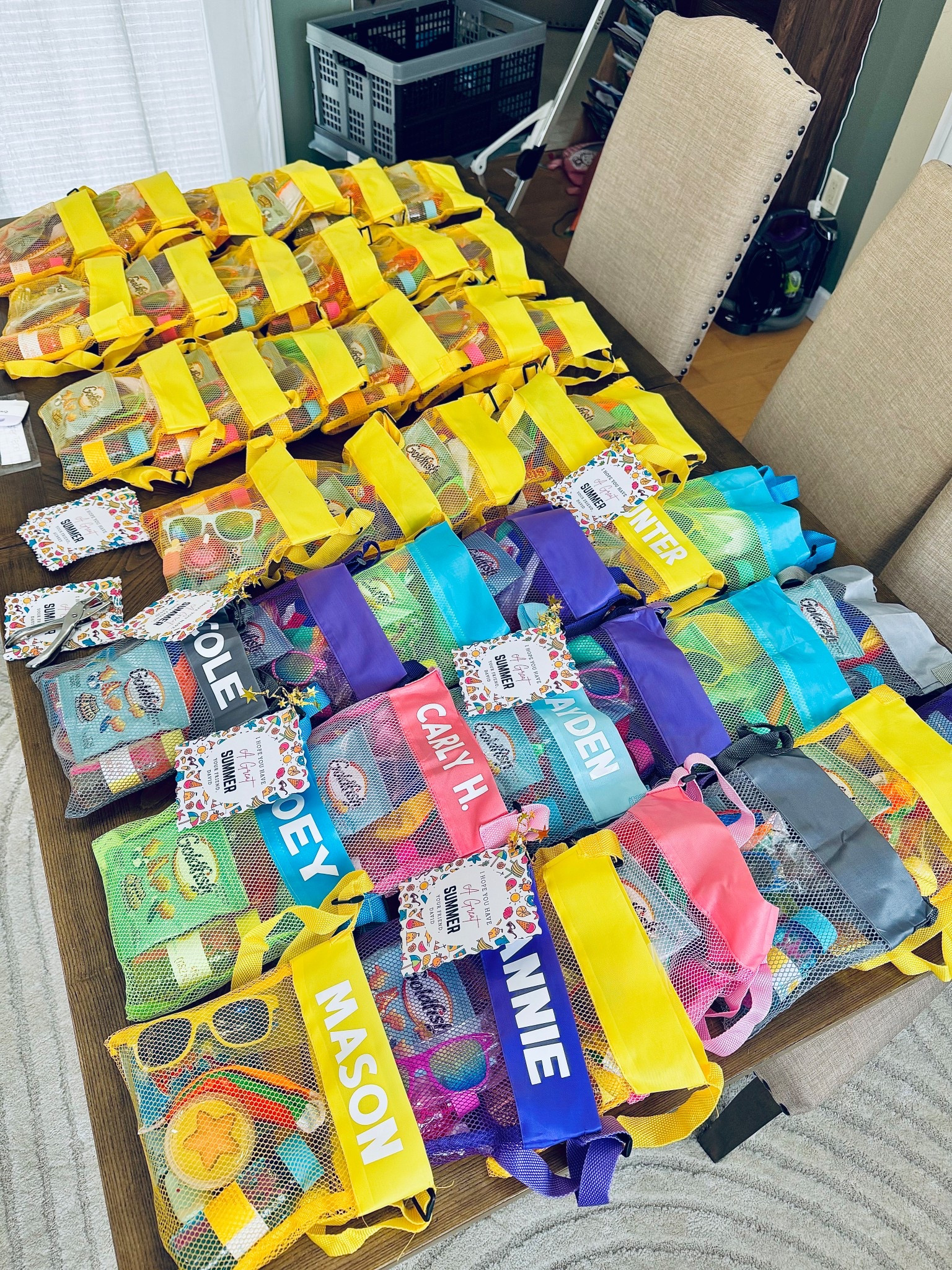 ☀️ End-of-Year Goodie Bags = In Progress!

Wrapping up the school year with the cutest little summer starter kits for my kids’ classmates 💛
Each one is packed with all the essentials:
🫧 Bubbles
🕶️ Sunglasses
🏖️ Kinetic sand
💄 Chapstick
🎈 Beach ball
… and more fun surprises to kick off the break!

Still personalizing the bags (final Reel coming soon 👀), but if you want to get a head start on supplies, I’ve linked everything below!

#ClassroomGifts #SummerSendOff #EndOfYearGifts #ClassMomThings #DIYGoodieBags #SummerVibes #FrugalAndThriving #MomLife #LastDayOfSchool

#LTKGiftGuide #LTKParties #LTKSummerEdit