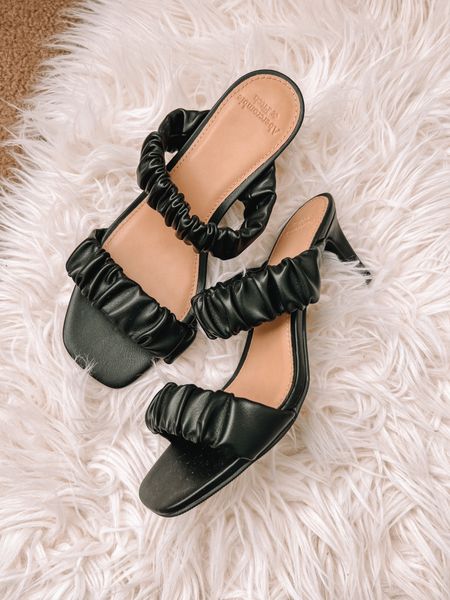 Scrunchie black heeled sandals 🖤 20% off 

#LTKshoecrush #LTKHoliday #LTKsalealert