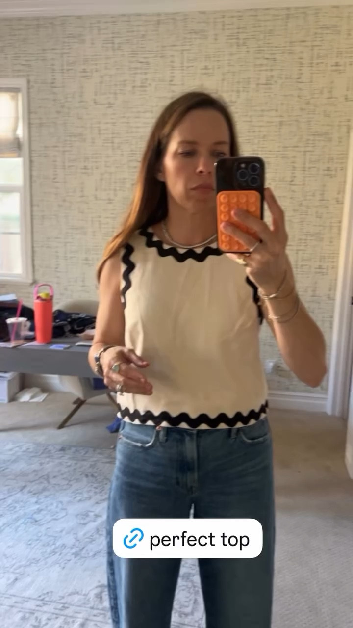 Perfect top, French girl aesthetic, mom top, going out top 

#LTKFestival #LTKWorkwear #LTKOver40