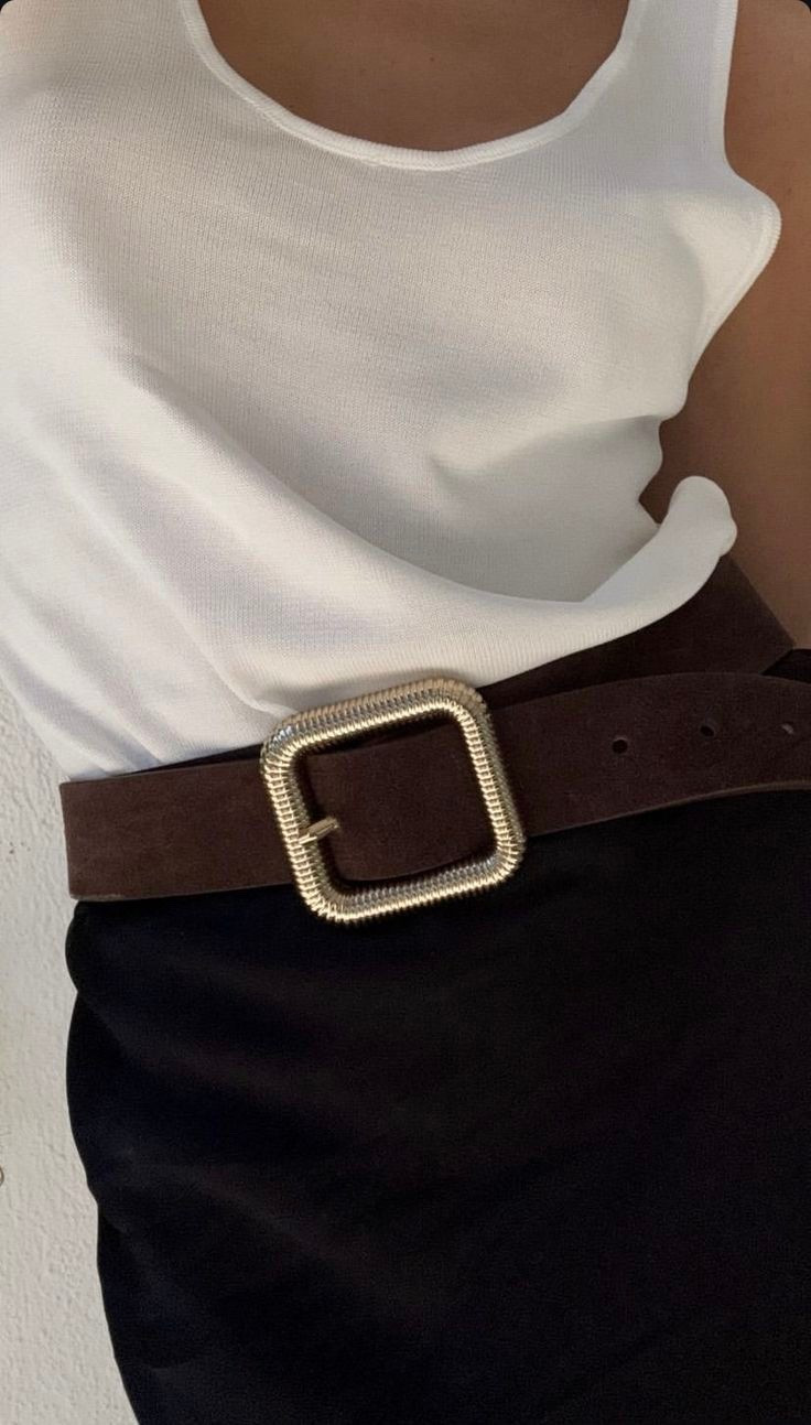 Statement belts for A/W x

#LTKautumn #LTKuk #LTKstyletip