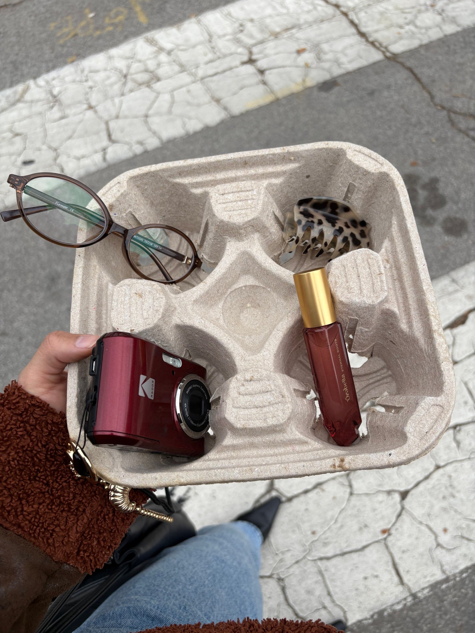 My Fall Must-Haves 🍁
Grabbing my fave fall order with my Orebella perfume, oval glasses, and digital camera for capturing all the moments! #fallfashion #fallbeauty #ltkstyle #orebellaperfume #ovalglasses #digitalcamera #falldrinks #essentials

#LTKTravel #LTKBeauty #LTKSeasonal