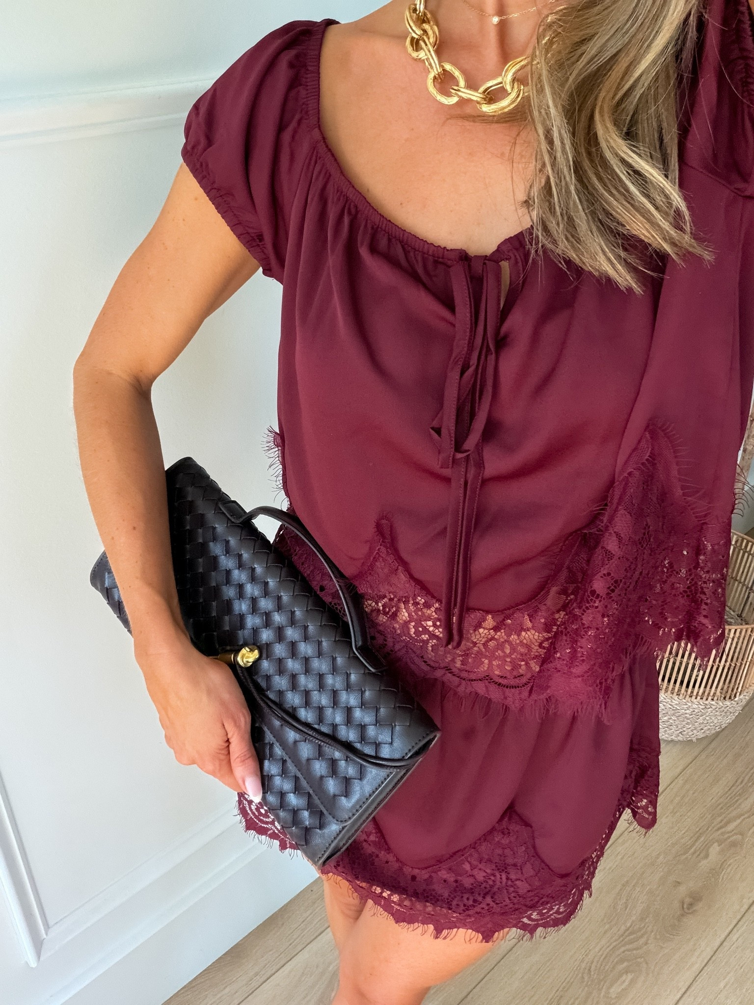 so obsessed with this lace set from Target! perfect for your next date night! 👏

#LTKSeasonal #LTKPetite #LTKootd