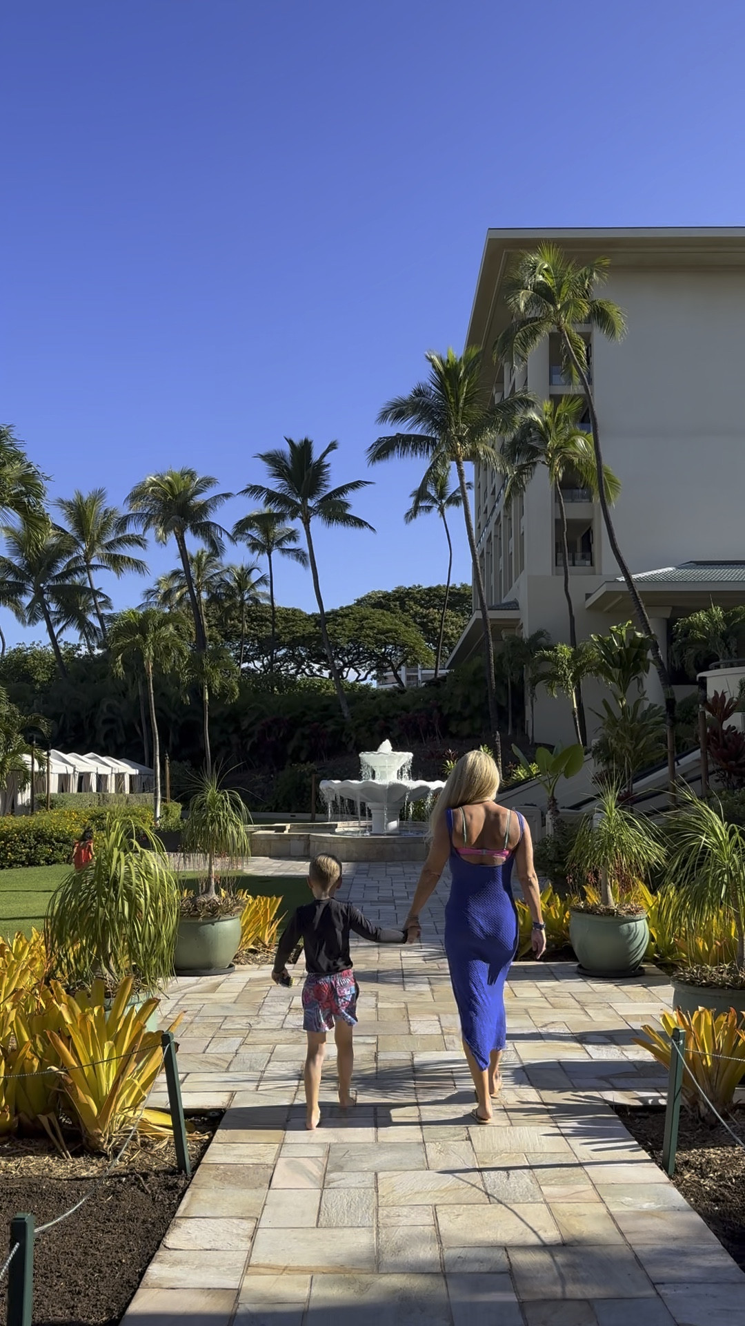 Hawaiian cover up, cobalt blue swim cover upp

#LTKSeasonal