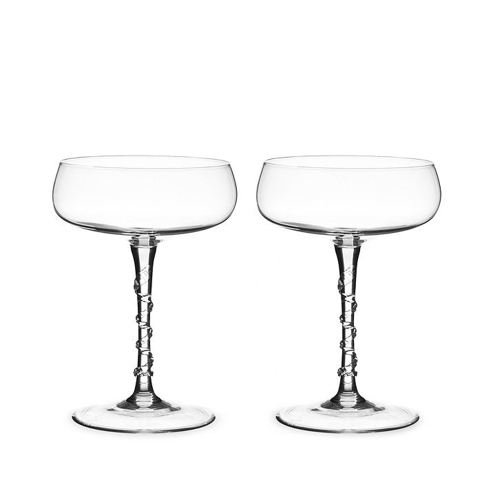 FRIENDS & FAMILY: 25% OFF DISCOUNT APPLIED IN BAG
        
        
                            d... | Bloomingdale's (US)