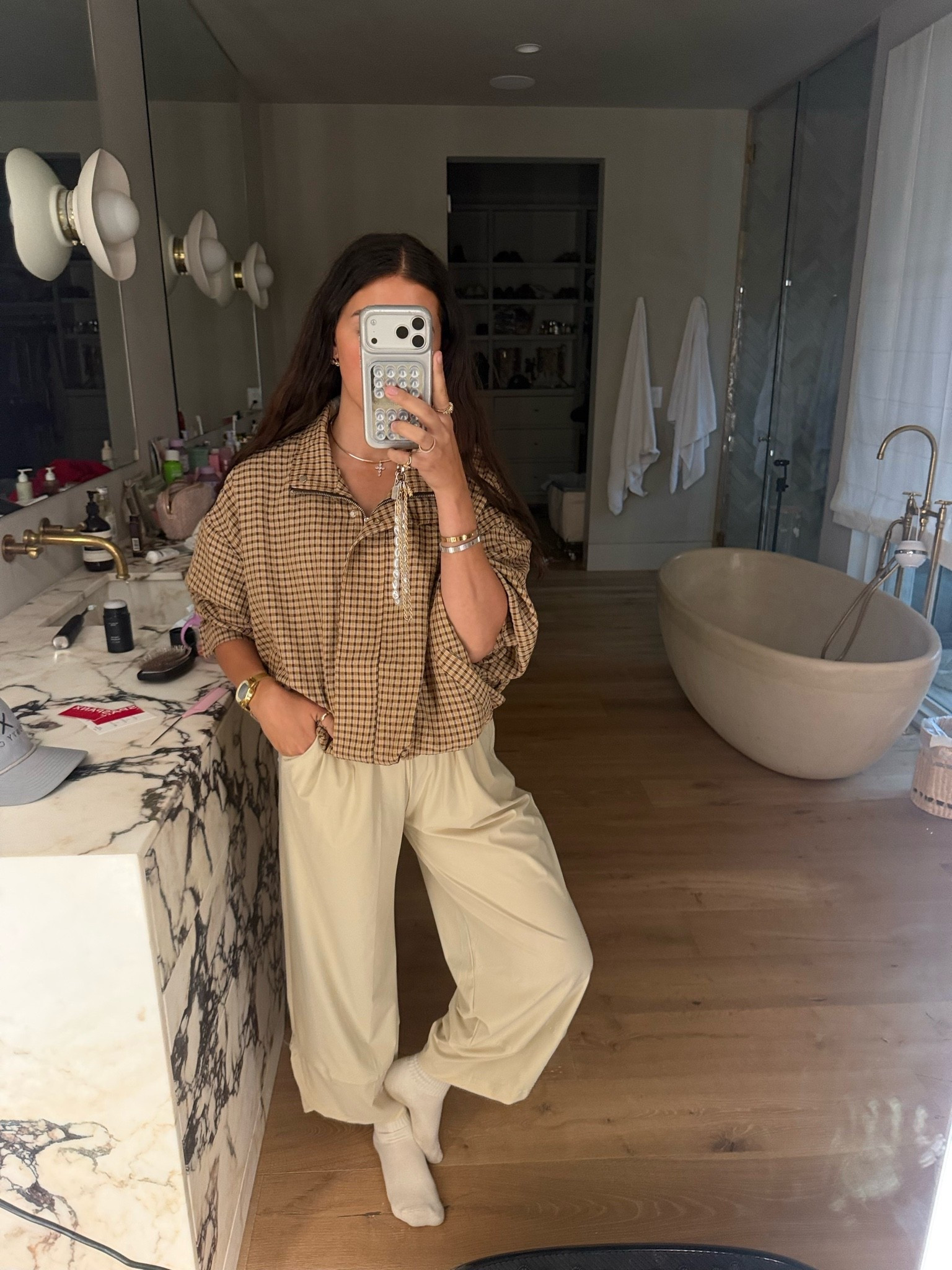 Amazon jacket: medium 
Pants: medium 

Dressupbuttercup.com #dressupbuttercup #dederaad