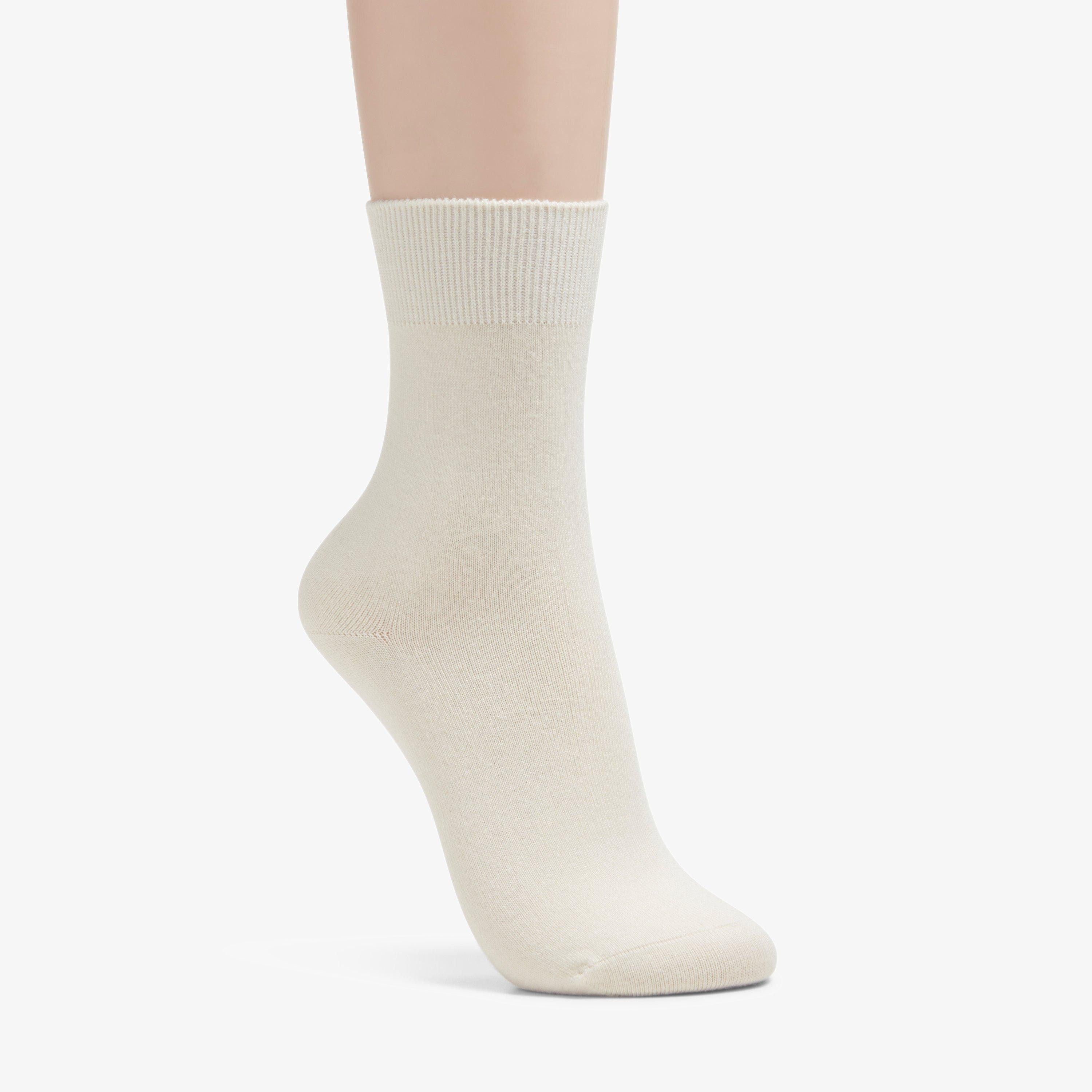 WOMENS Solid Dress Crew Ivory Socks | Clarks US | Clarks (US)