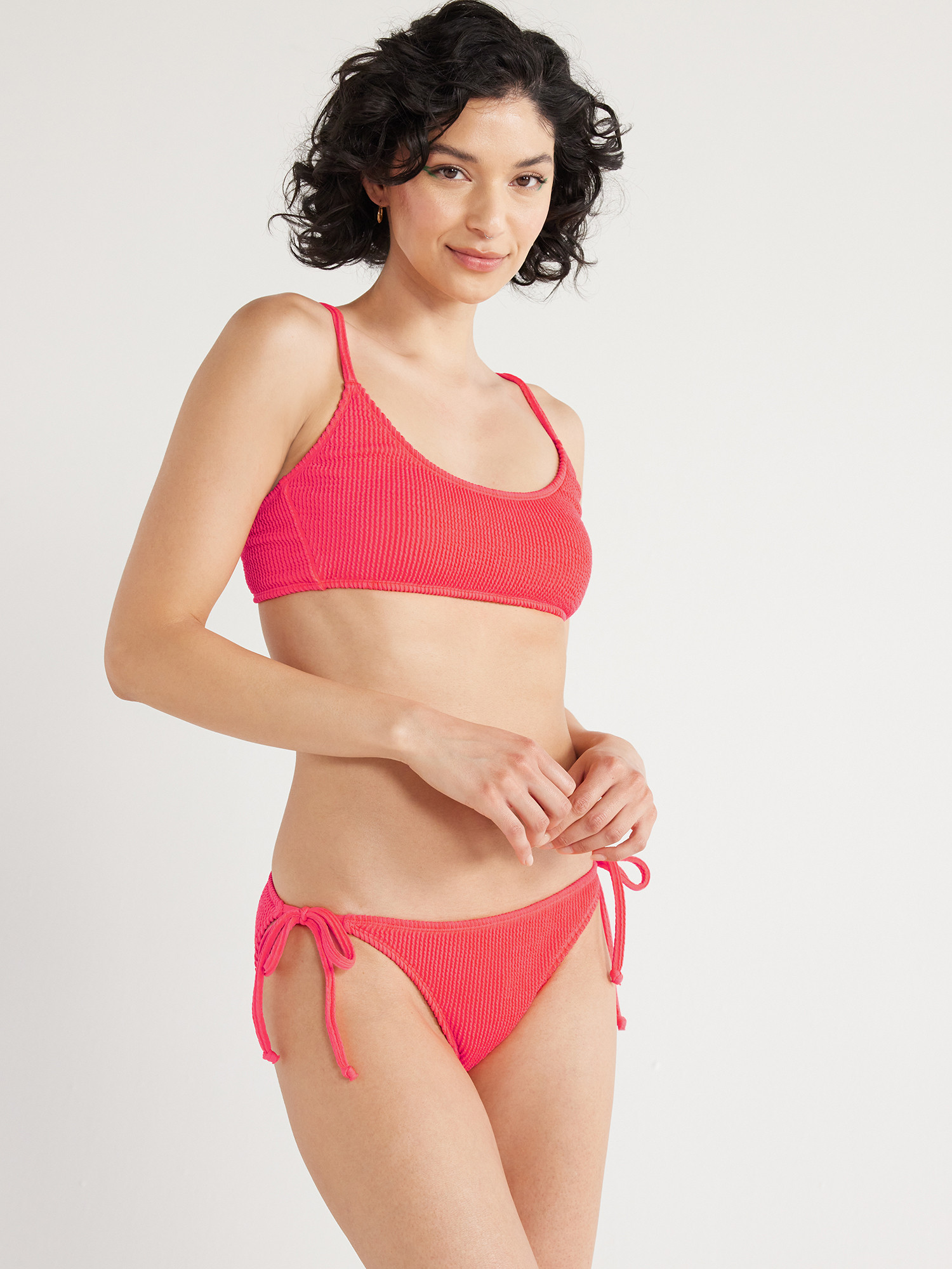 No Boundaries Juniors’ Crinkle Bralette Bikini Top, Sizes S-XXL - Walmart.com | Walmart (US)