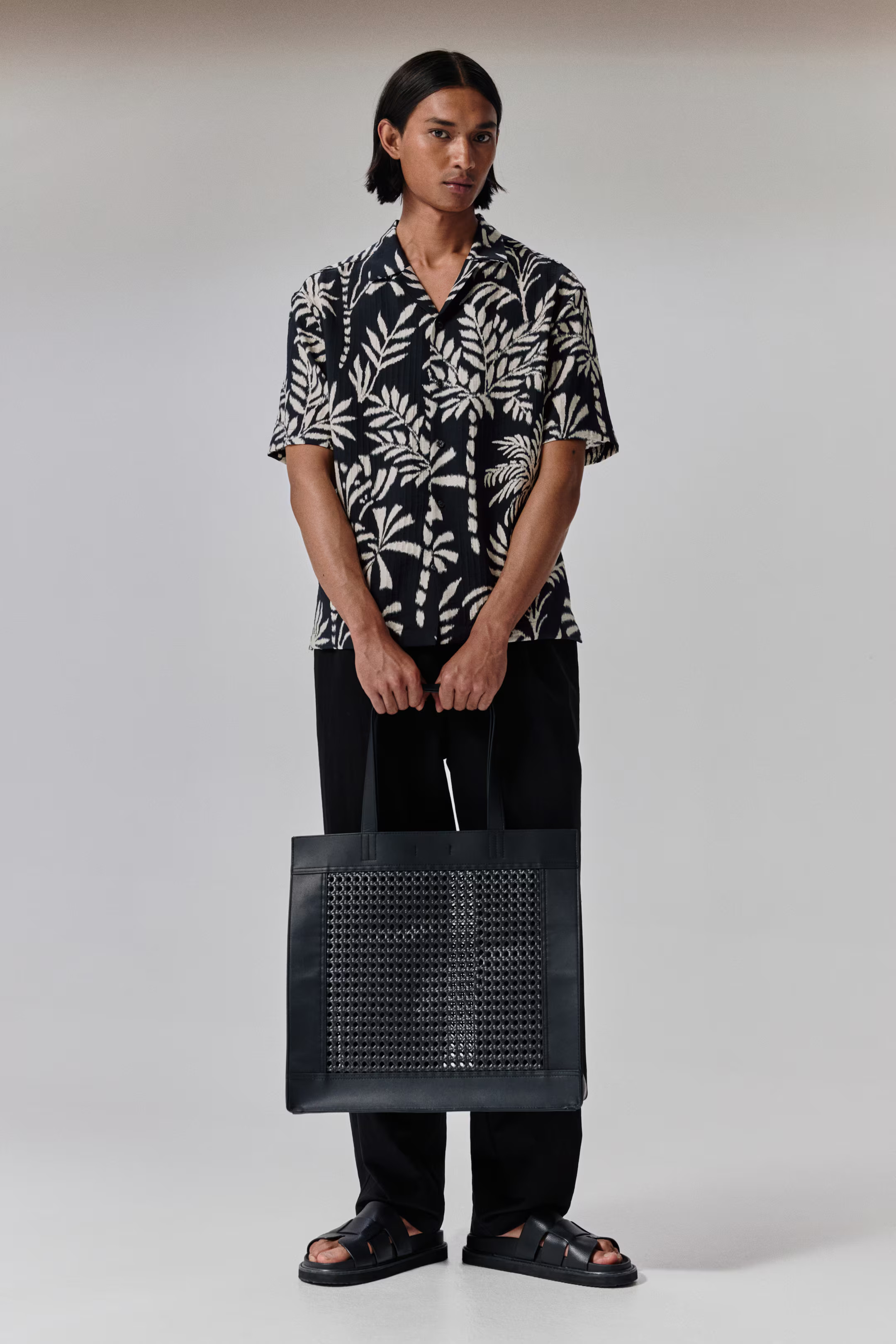 Regular Fit Resort shirt | H&M (UK, MY, IN, SG, PH, TW, HK)