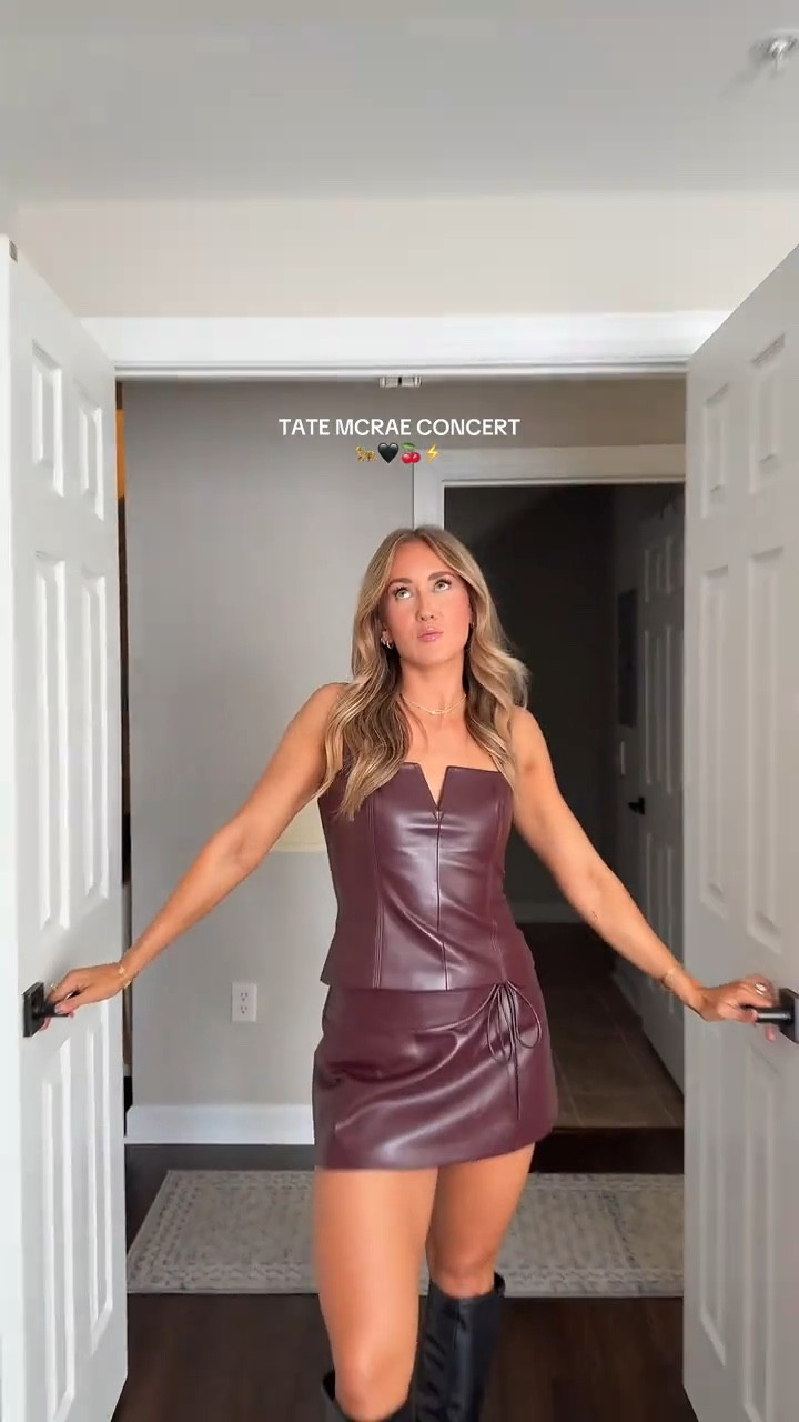 Revolve top
Revolve skirt 

#LTKStyleTip