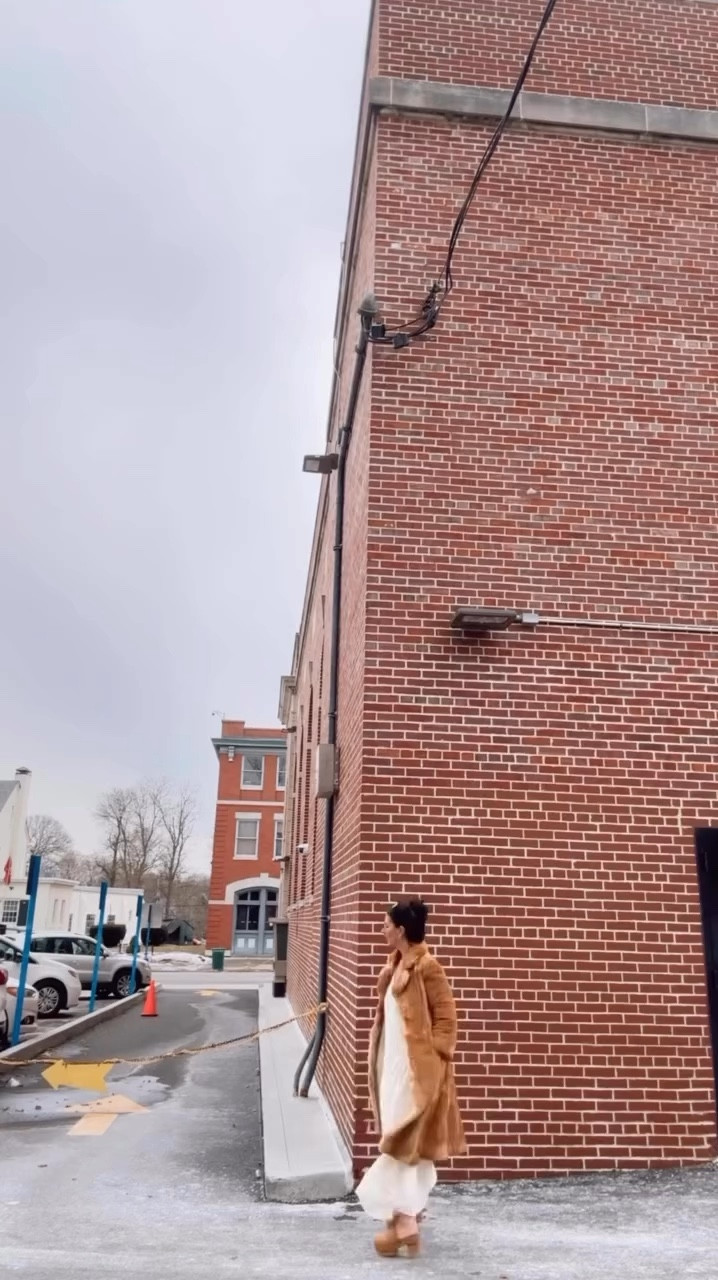 Gorgeous, Gorgeous Day ☀️… Wearing @cultgaia Anna Platform Clogs, @hm Maxi Dress And @odd_daughter Vintage Fur Coat 

#springfever #fashioninfluencer #celebrityfashionstylist #digitalcreator #ootd #cultgaia

#LTKU #LTKSeasonal #LTKWatchNow