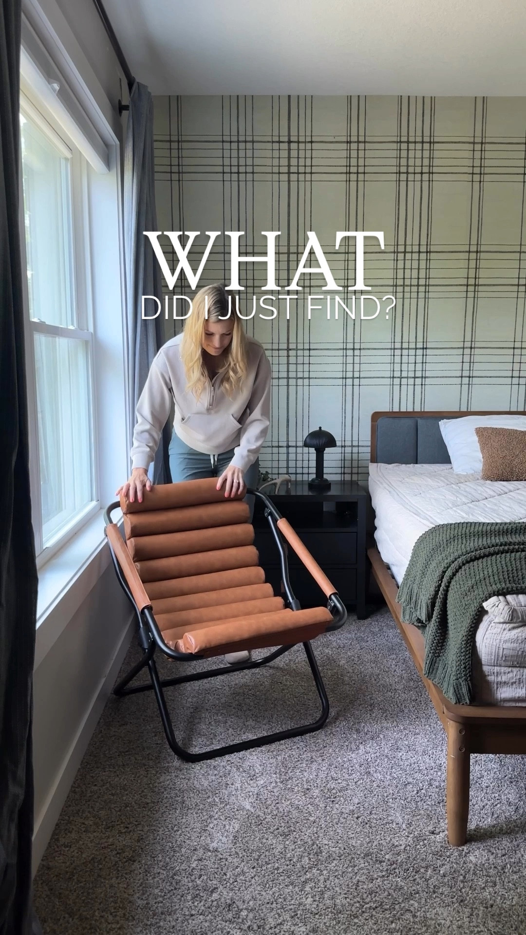 Oh my gosh this chair!!! 🫢😍
Only $50 and literally PERFECT FOR A KIDS ROOM OR DORM!! Pull it out for extra seating that is actually stylish and modern!

#targetfinds #college #dormlife #teenbedroominspo #accentchair

#LTKHome #LTKKids #LTKFamily