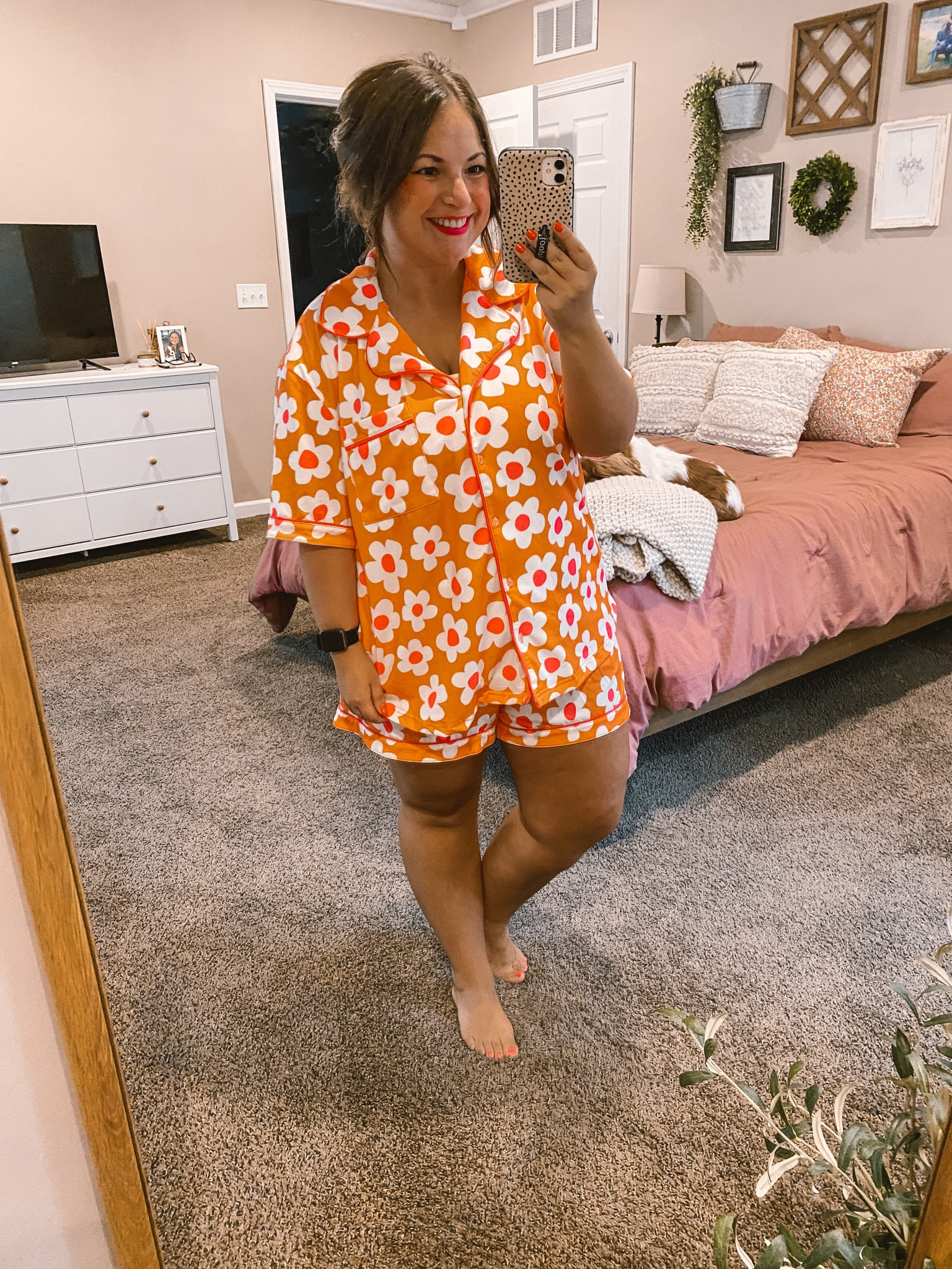 Ya can’t go wrong with a comfy pajama set! Love this one from Amazon.

pajama set: fits true to size // wearing a large

Amazon

#LTKFindsUnder50 #LTKStyleTip #LTKFindsUnder100