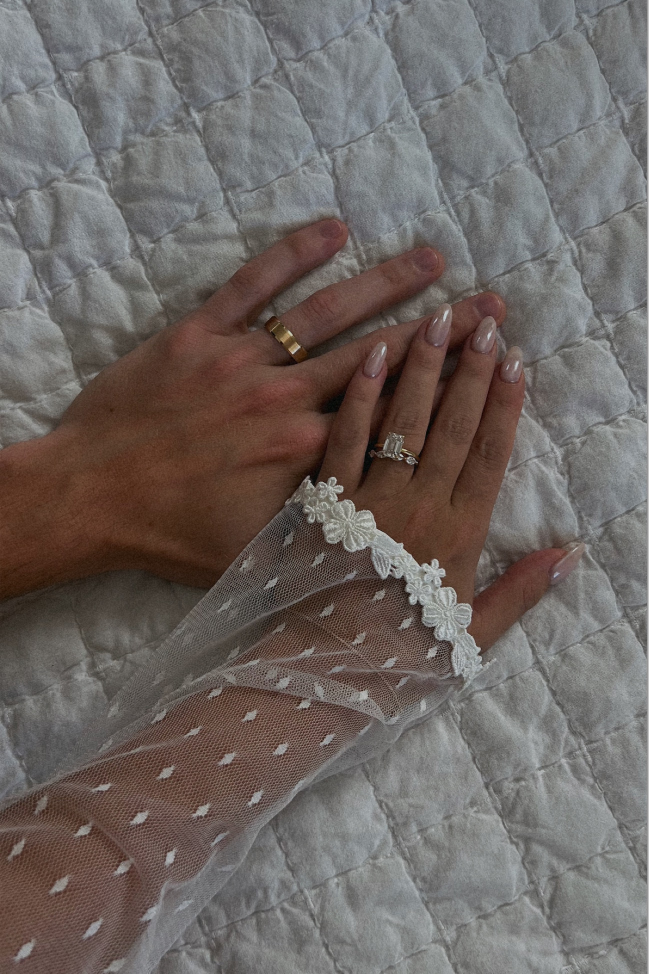 Wedding robe! So comfy & bridal


Wedding, engagement, bridal, bride, 

#LTKStyleTip #LTKWedding #LTKFindsUnder100