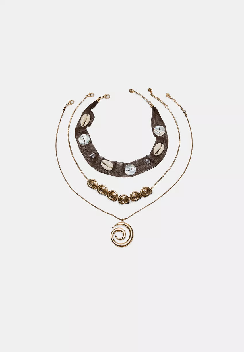 Lot de 3 colliers spirale - Tout afficher femme | Stradivarius France | Stradivarius (FR)
