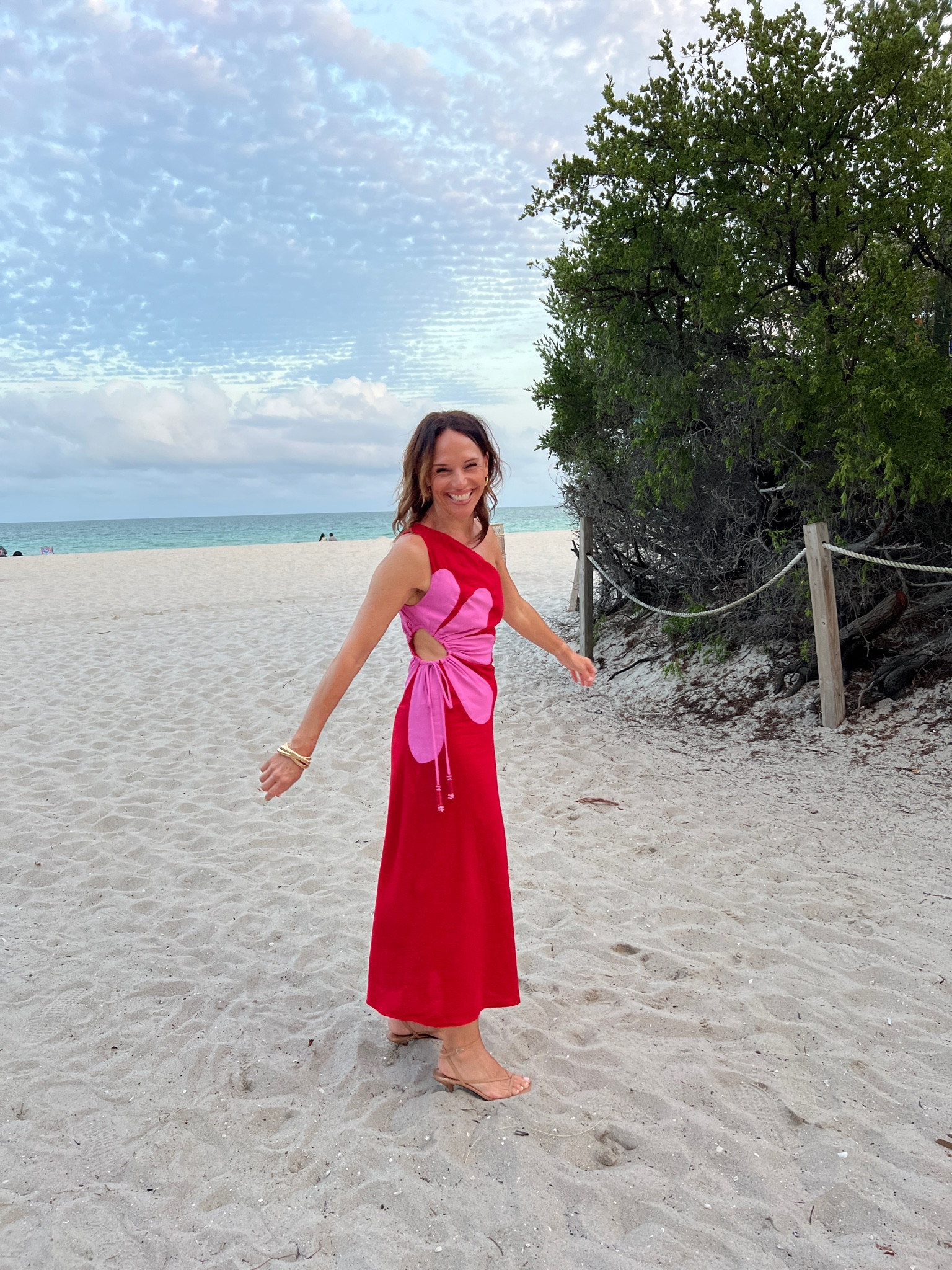 This dress has me smiling from ear to ear 🩷 

#LTKover40 #LTKstyletip