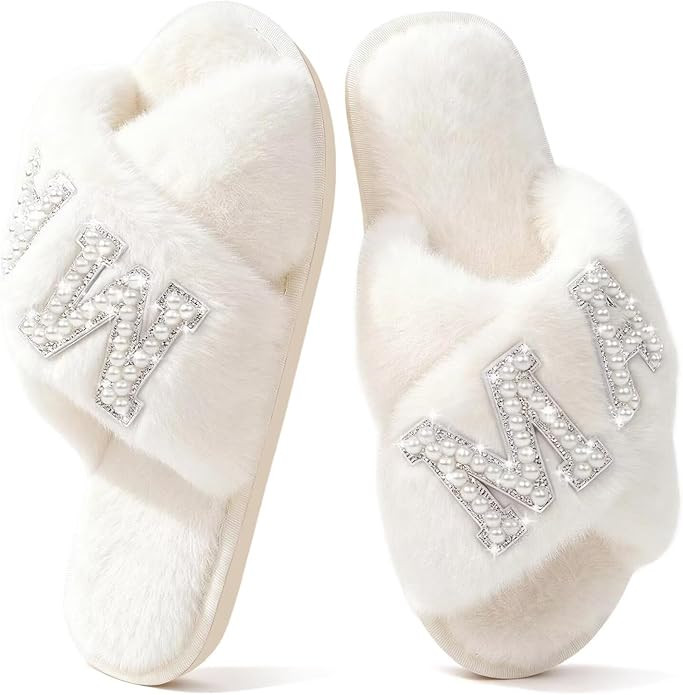 MAIITRIP MAMA Slippers for Women Fuzzy Mom Slippers with Pearls Rhinestones Fluffy Cozy Indoor Ho... | Amazon (US)