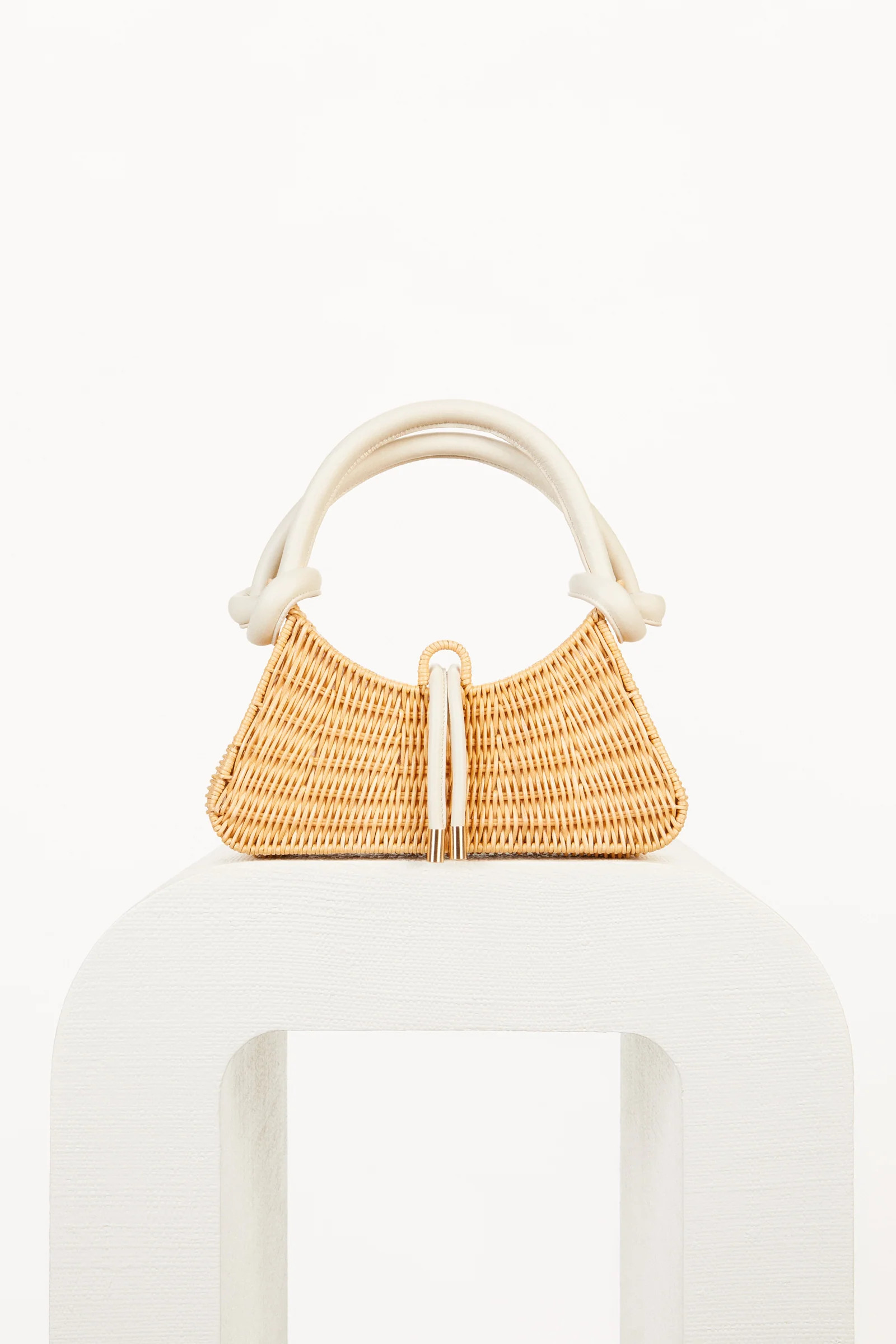 BARA MINI RHINESTONE SHOULDER BAG - SHELL PINK | Cult Gaia - US