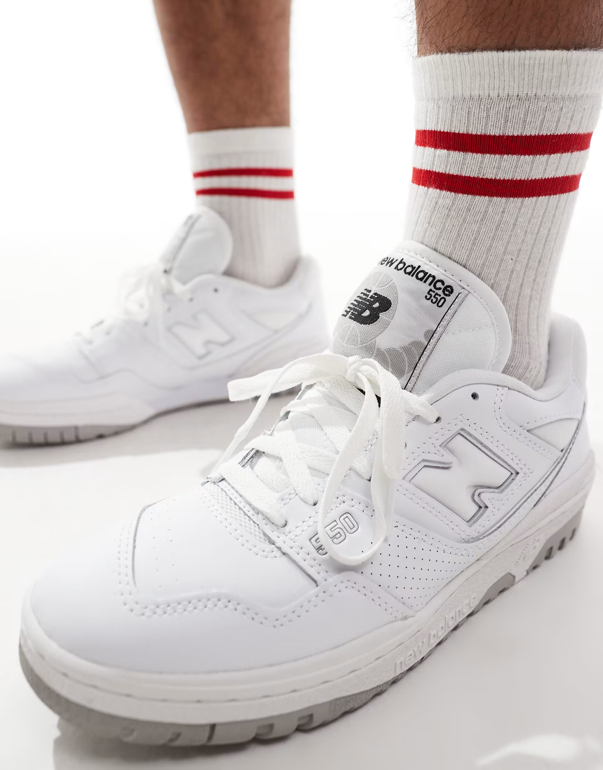 New Balance 550 trainers in white and grey | ASOS (Global)