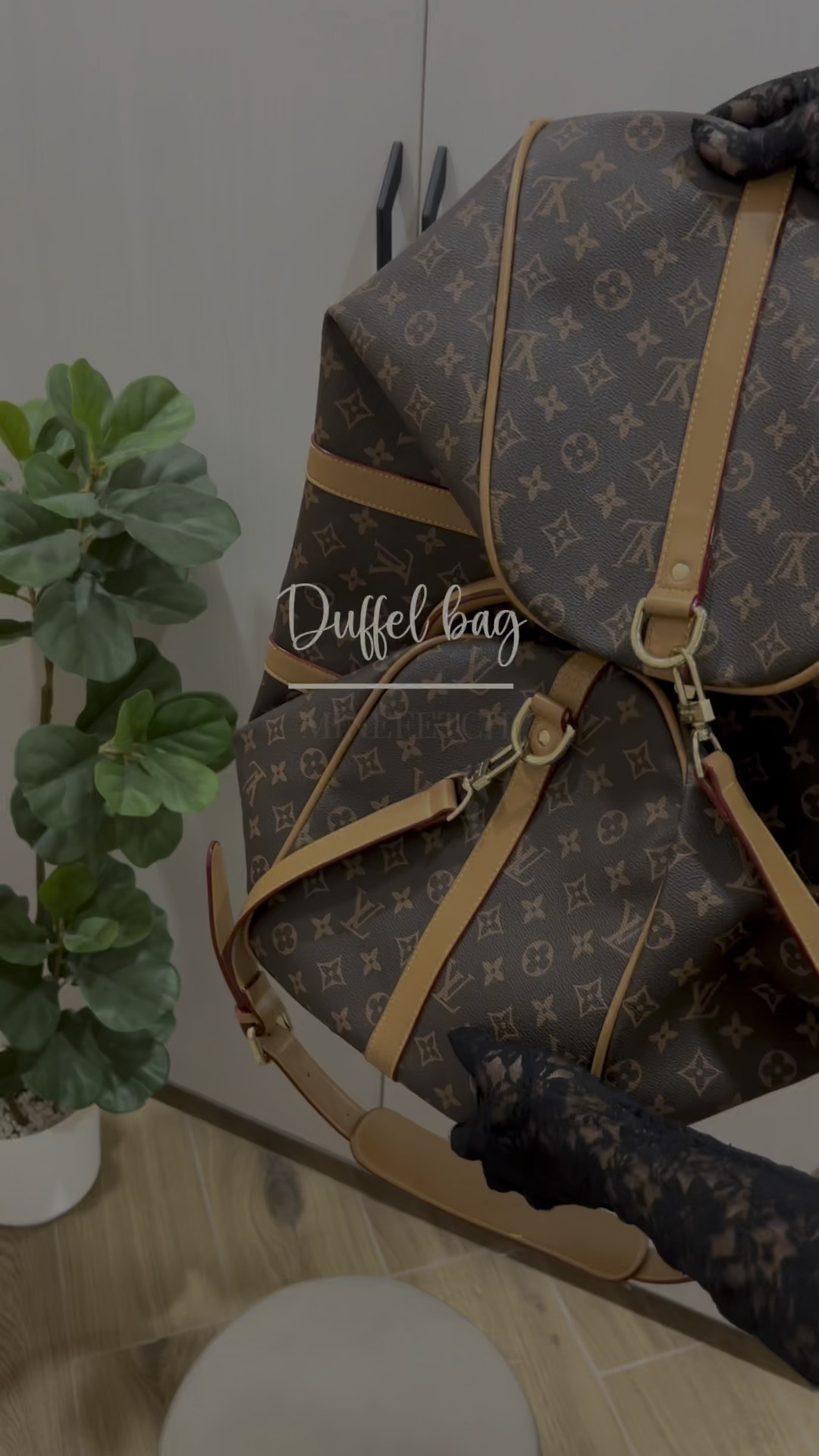 Louis Vuitton duffle bag 

#LTKstyletip #LTKSeasonal #LTKVideo