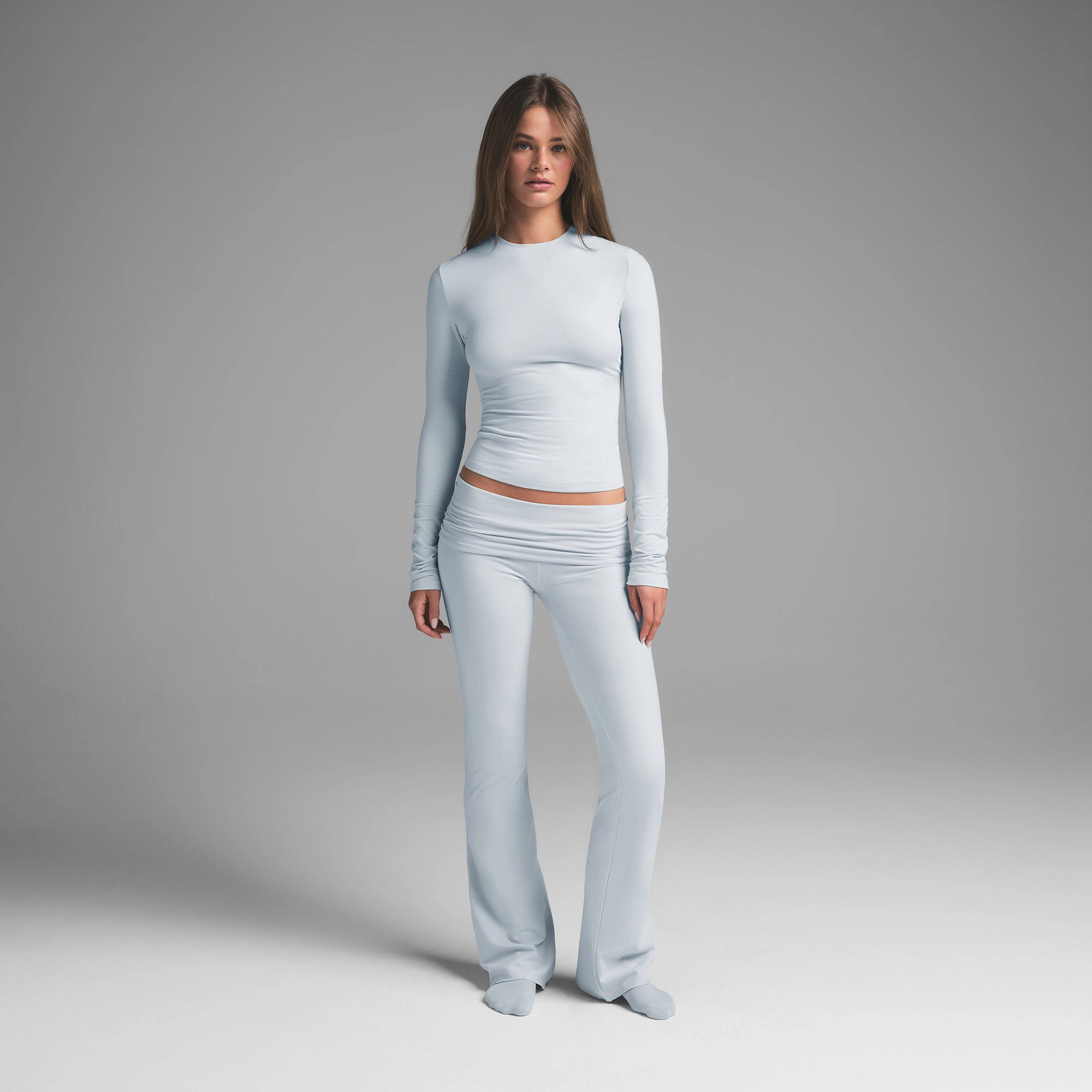 LONG SLEEVE T-SHIRT | SKIMS (US)