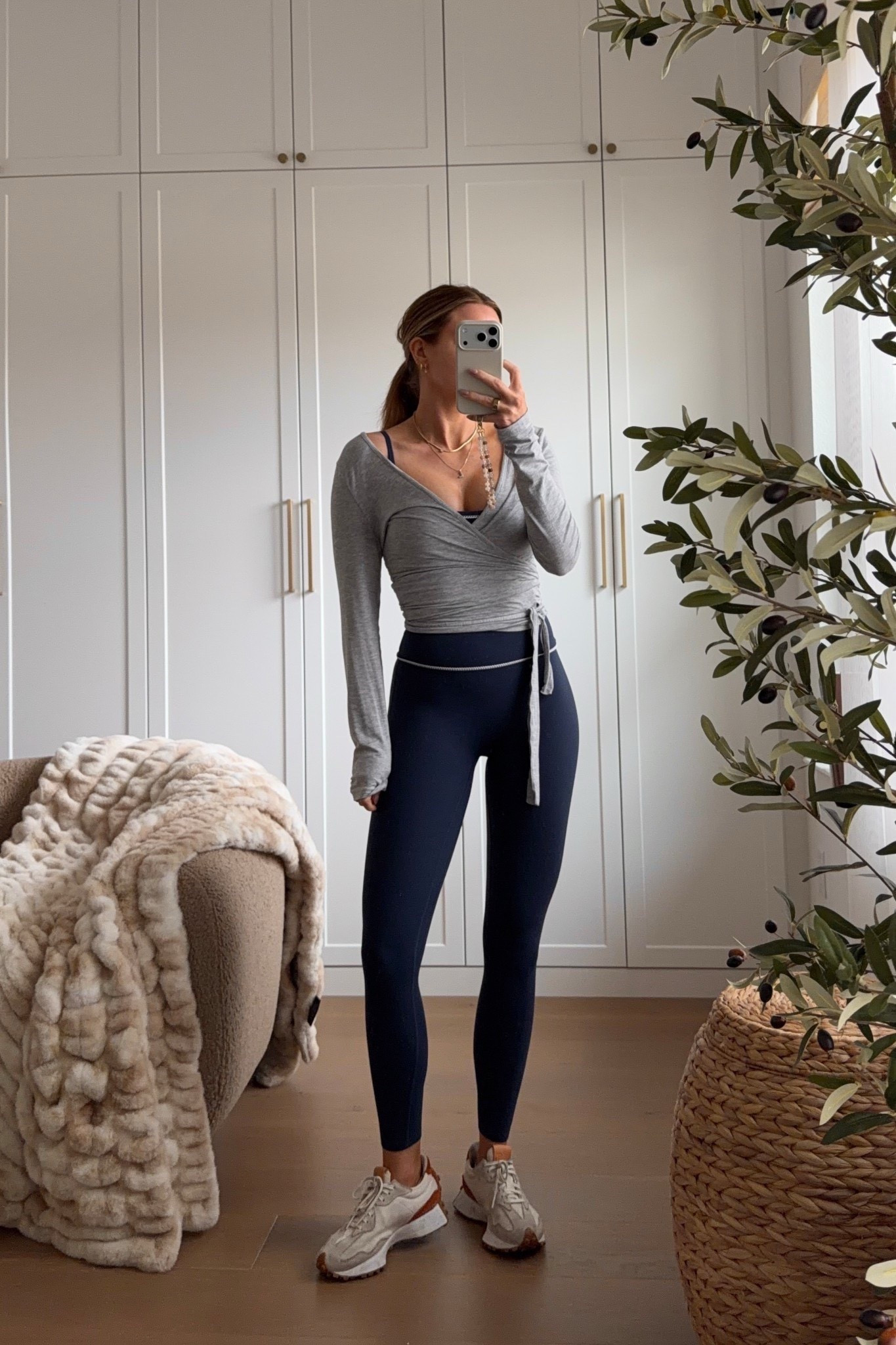 bra tank: xs // legging: xs regular // wrap top: small 

workout set, spring shopping, abercrombie, ypb set, michele jaliene 



#LTKPetite #LTKdayinmylife