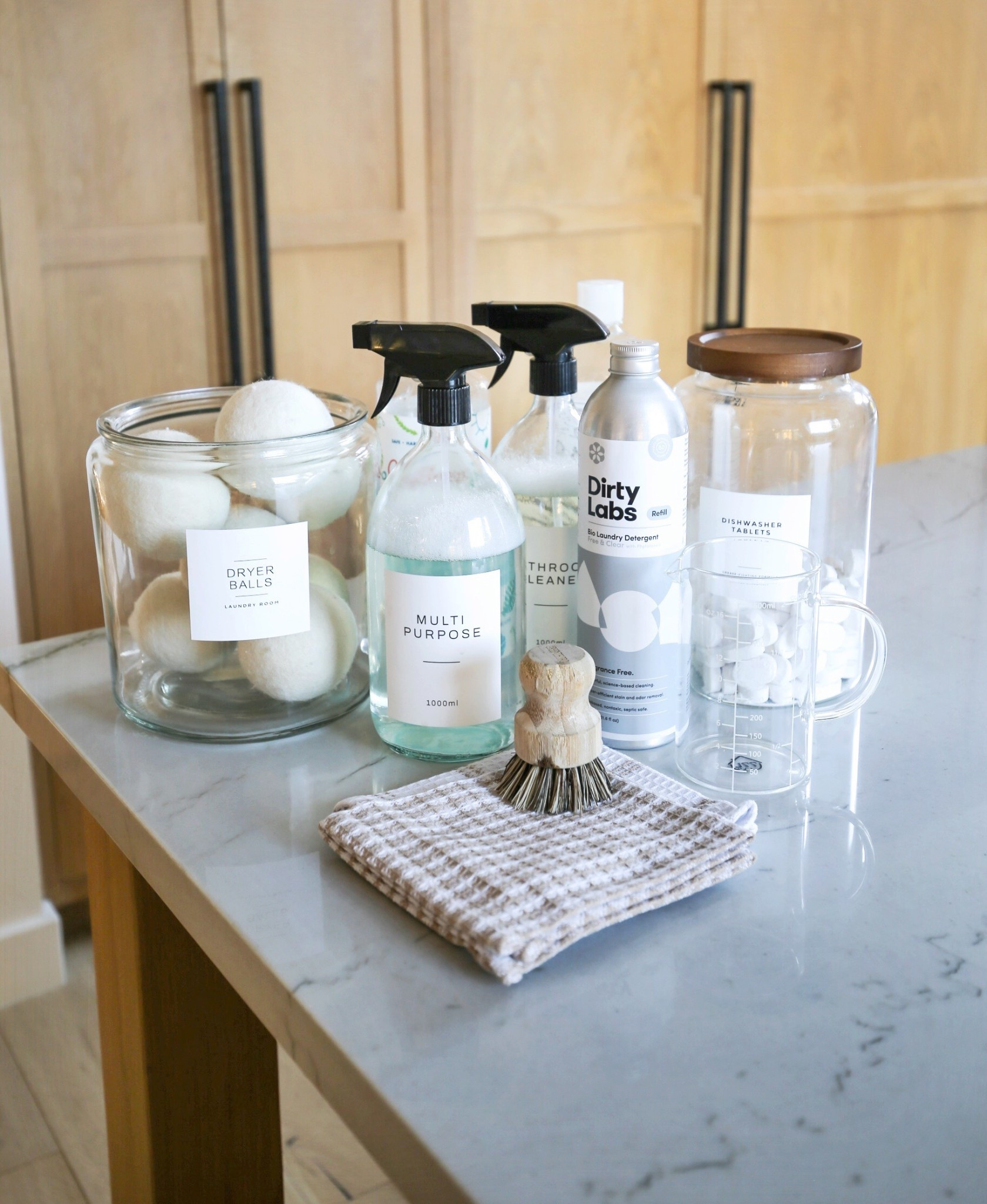 My favorite non-toxic cleaners 🫧

Kitchen
Home 
Laundry 

#LTKHome