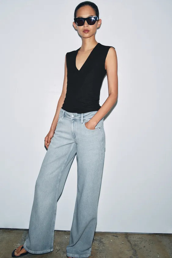 RIBBED V-NECK TOP | Zara UK