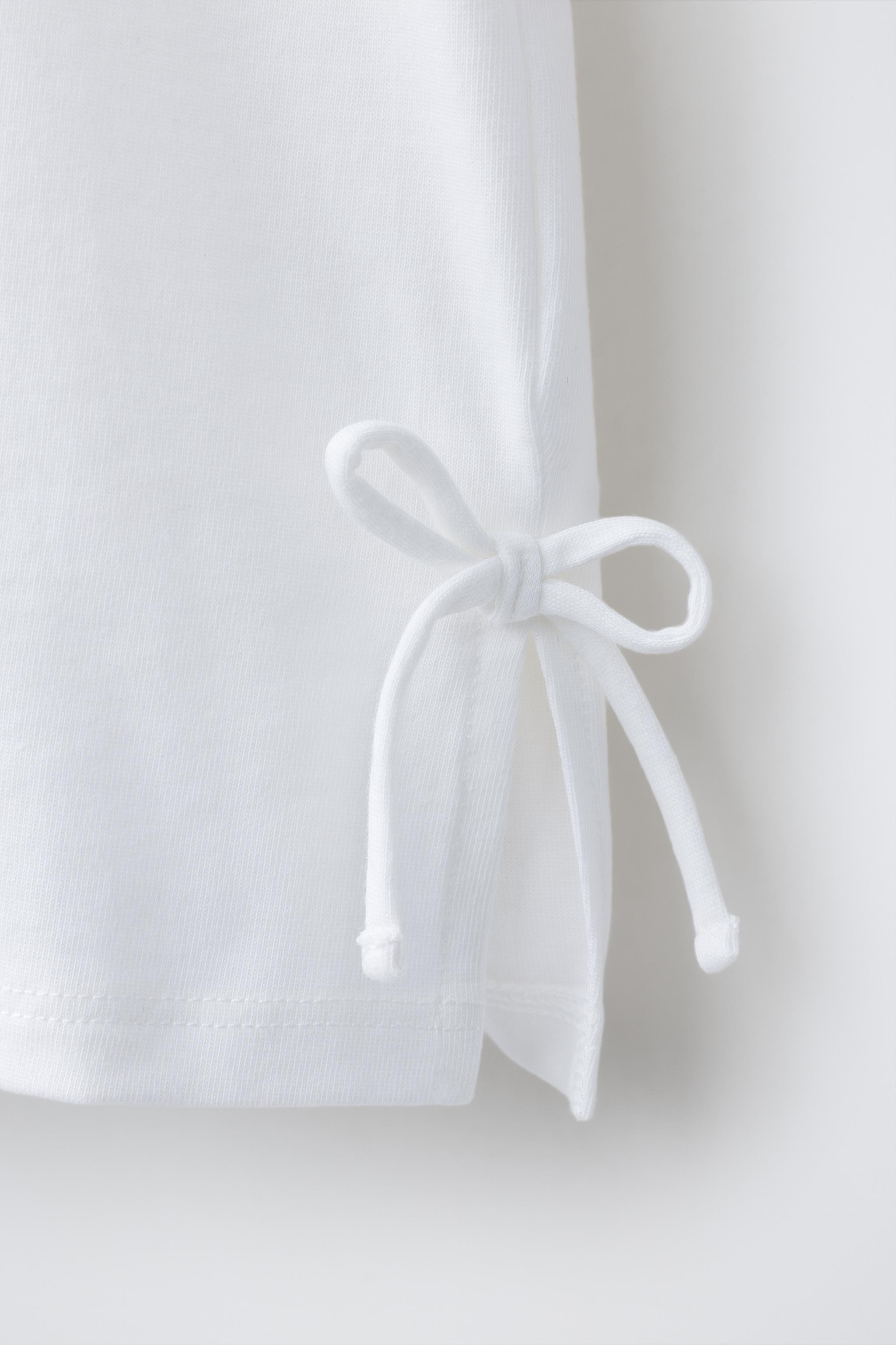 Description | Zara US