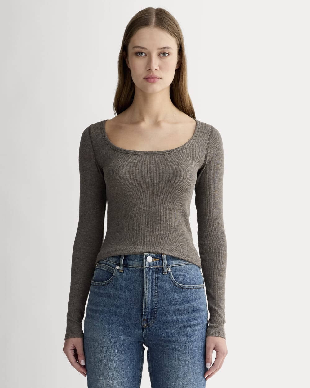 The Luxe Rib Long-Sleeve Scoop-Neck Tee | Heathered Fatigue | Everlane