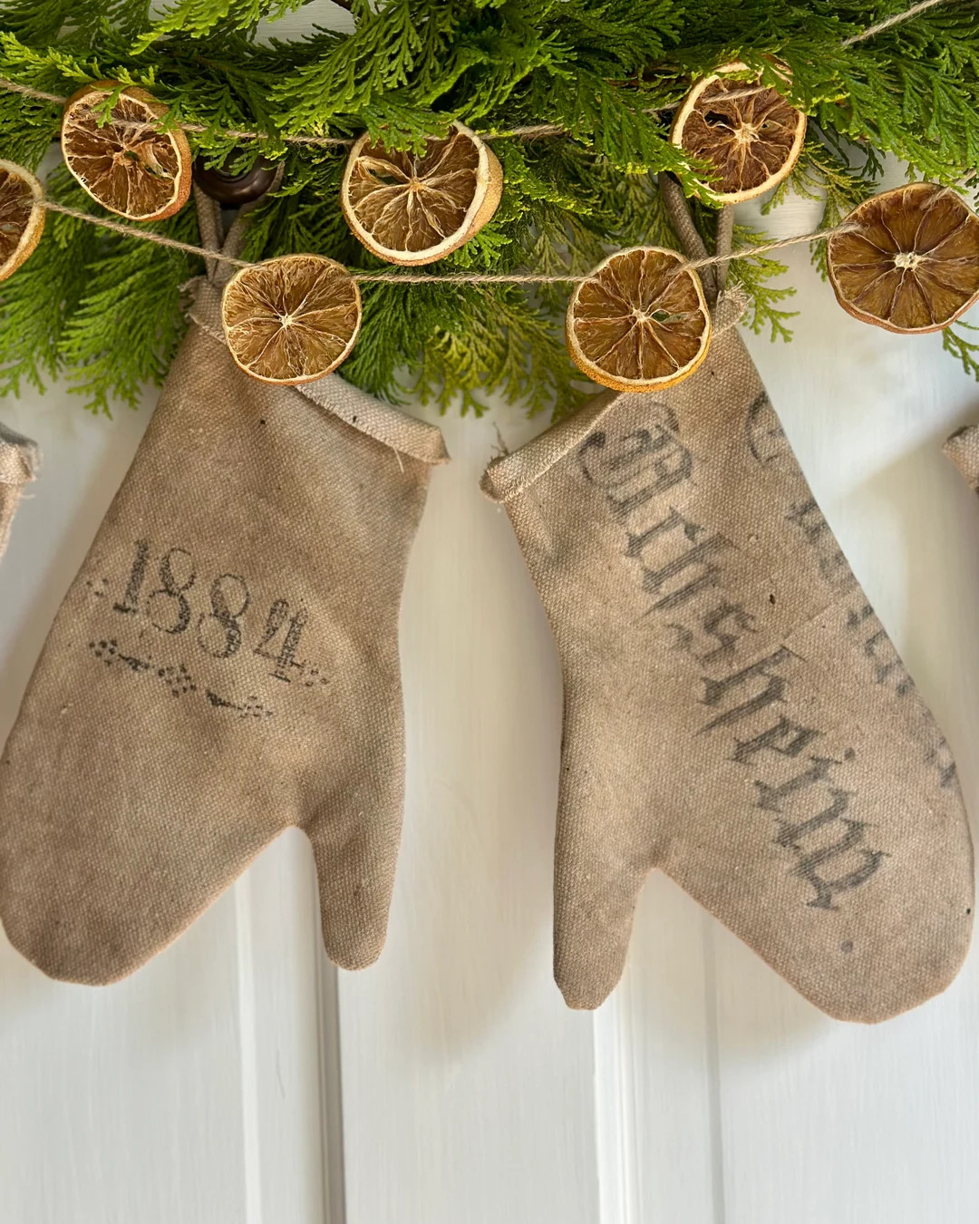 Grainsack Christmas Mitten, Neutral Grain Sack Winter Holiday Decor, Prairie Homestead Decor, Pri... | Etsy (US)