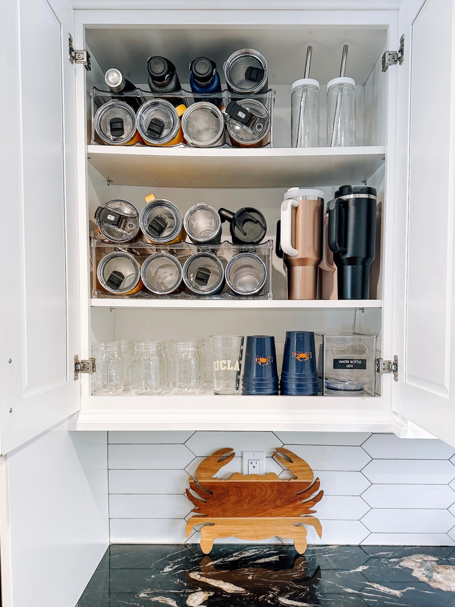 Shop water bottle organization!