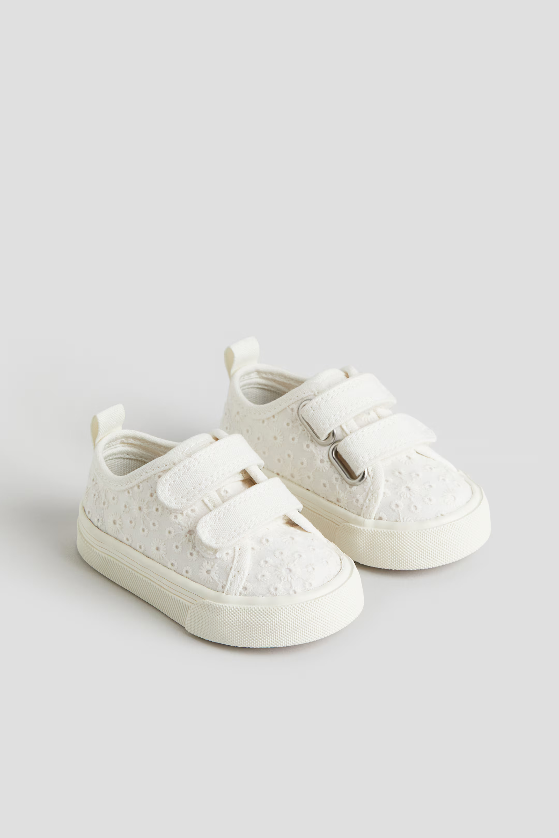 Canvas Sneakers | H&M (US + CA)