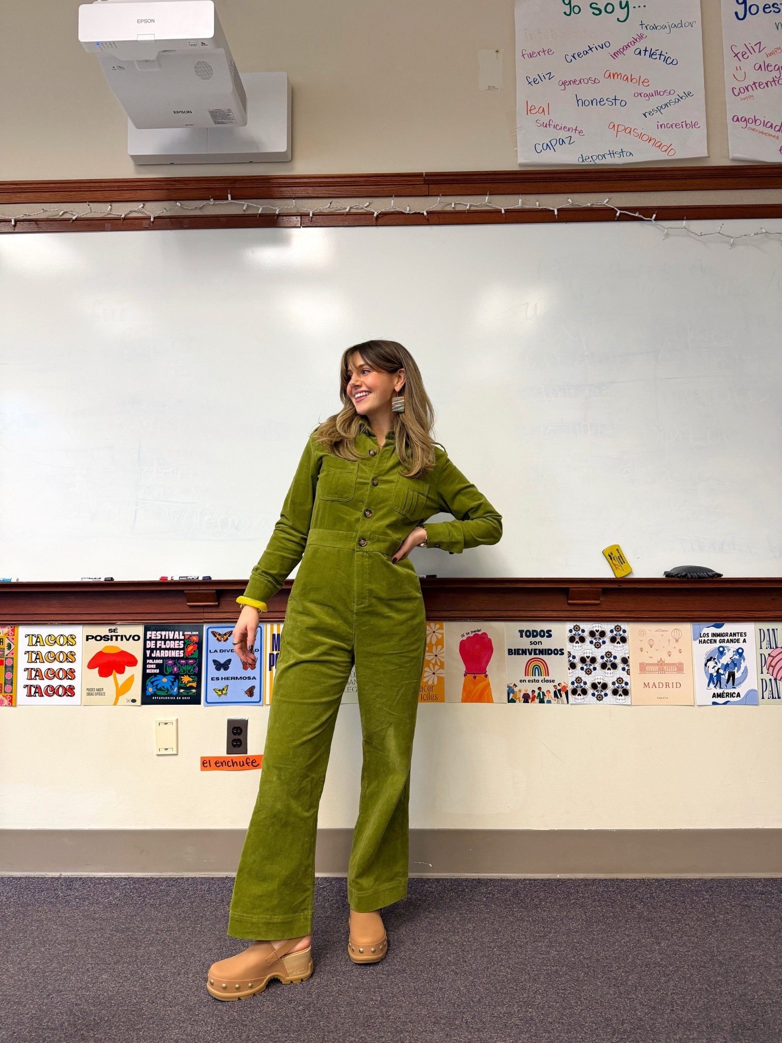 Jumpsuit coveralls are from Saint Geraldine brand (size small)
Shoes are tts 
Earrings from Surf Gems
Yellow bangle from Paulina Otero