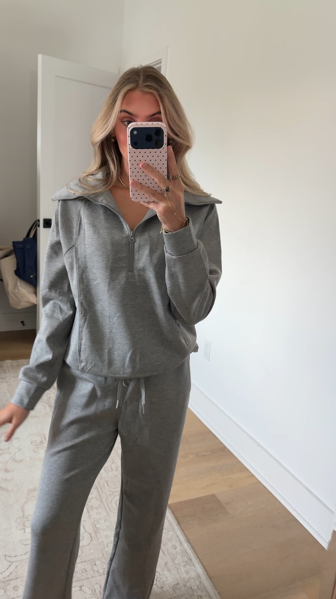 Amazon size small ANRABESS Women 2 Piece Set Sweatsuits Lounge Fall Outfits
Quarter Zip Pullover Wide Leg Pants & Pockets Matching Set,Casual Travel Fashion Airport Vacation Clothing,Sweat Track Suits