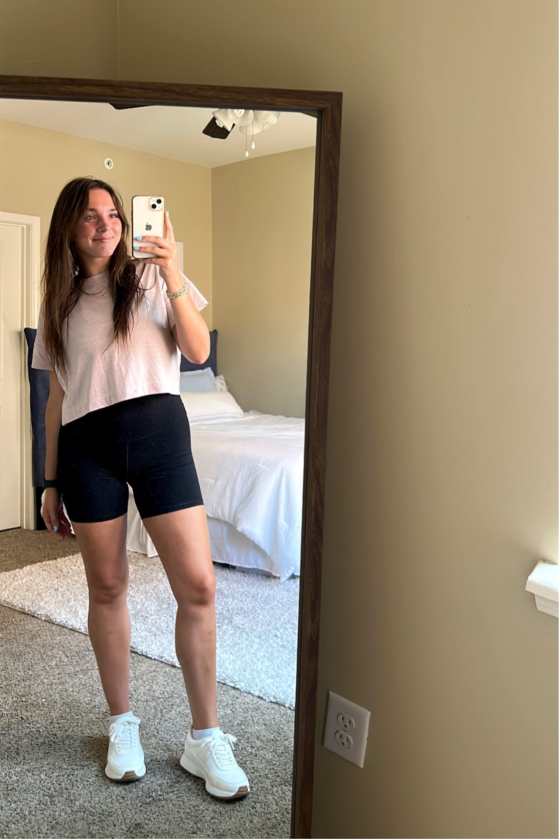 college school outfits!! Comfy & casual inspo!!

#LTKstyletip #LTKBacktoSchool #LTKshoecrush