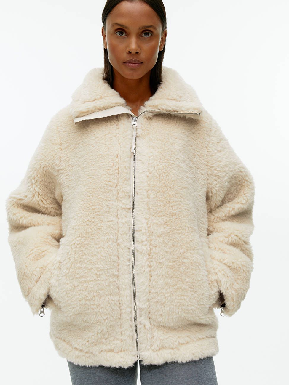 Fluffy Pile Jacket | ARKET (US&UK)