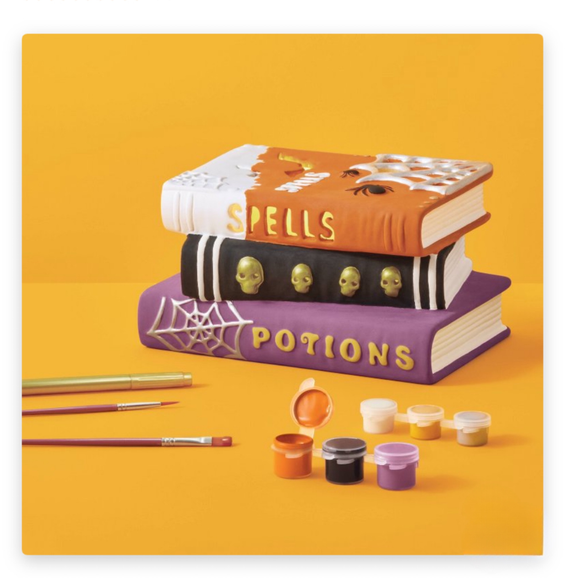 Cute Halloween craft - paint ceramic books.



#LTKKids #LTKHalloween #LTKHome