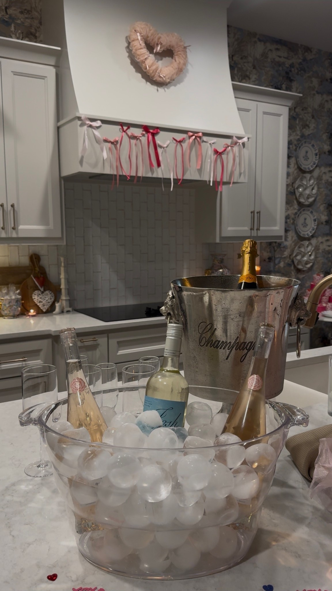 My champagne bucket is always a conversation piece and I get why! You would not believe it if I told you it’s from Amazon!! Linked under $80 ✨and I just checked. It’s SOLD OUT🥺😩

#LTKHome