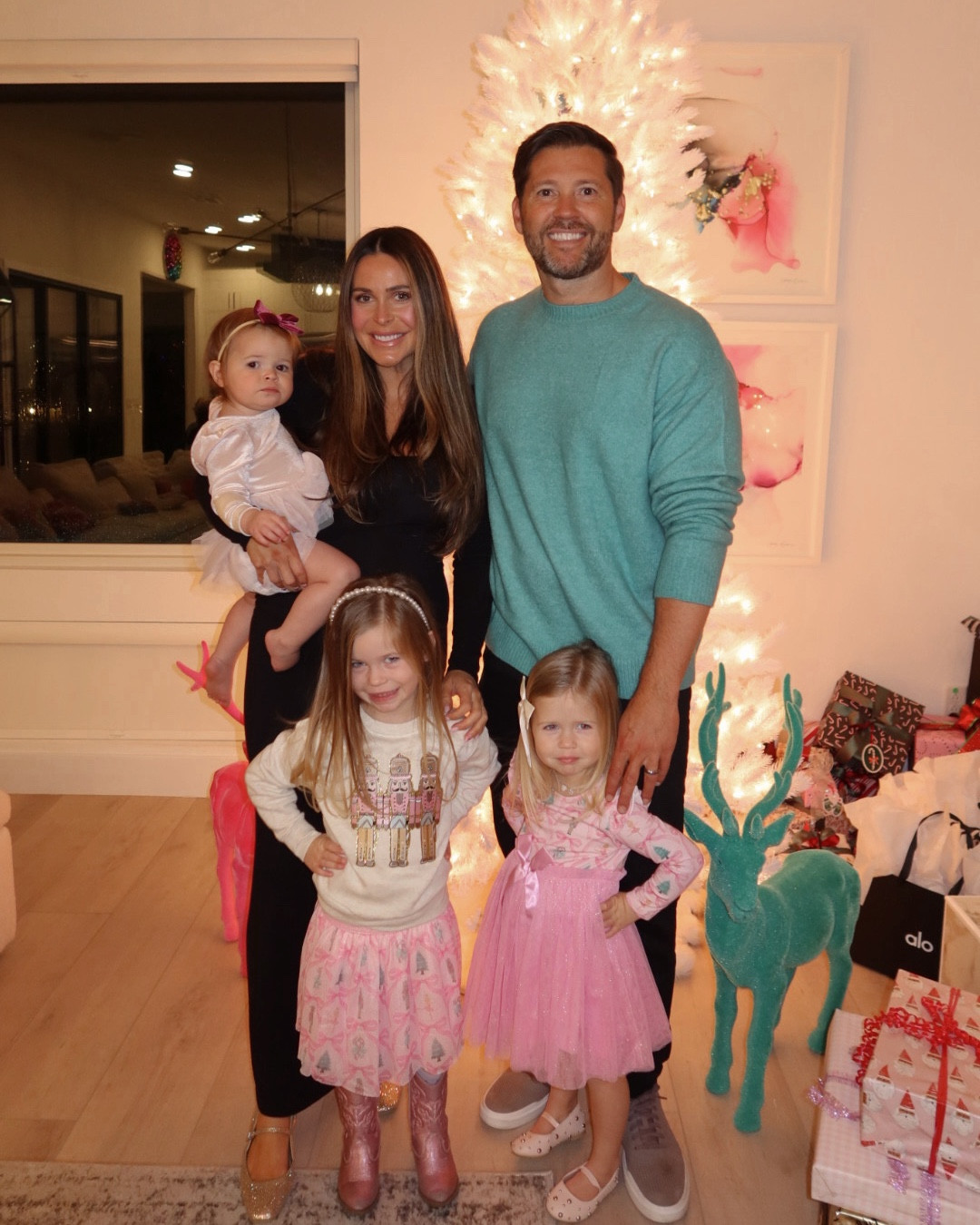 Christmas Eve outfits 🩷🎄



#LTKFindsUnder50 #LTKKids #LTKHoliday