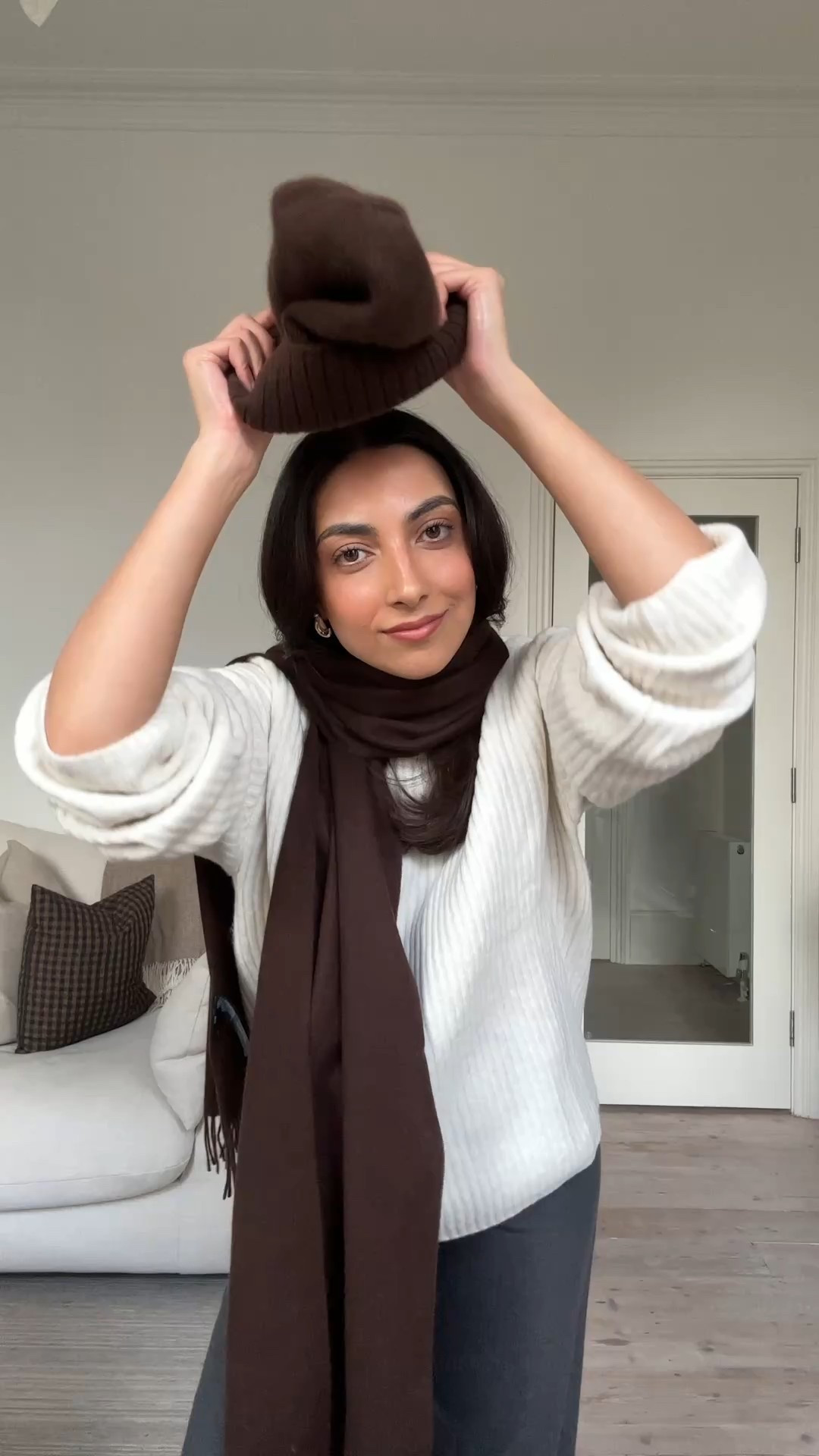 uniqlo, cashmere, scarf, hat, gloves, winter accessories, jumper, souffle yarn, flannel trousers, grey trousers, white jumper 

#LTKuk #LTKwinter #LTKstyletip