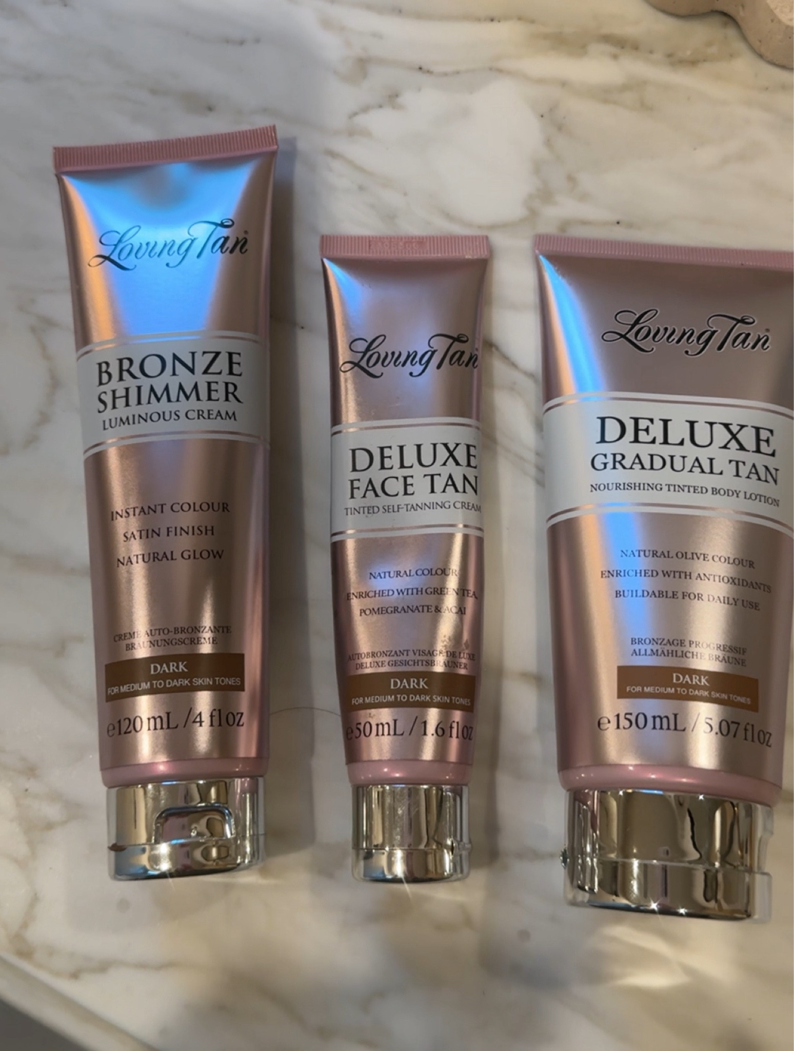 Use code EMILYSHIMMER for a FREE bottle of body shimmer with your order!!