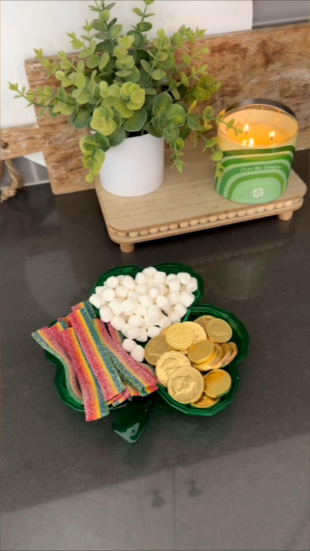 Clover tray st Patrick’s day plate 

#LTKfoodie #LTKHome #LTKmomlife