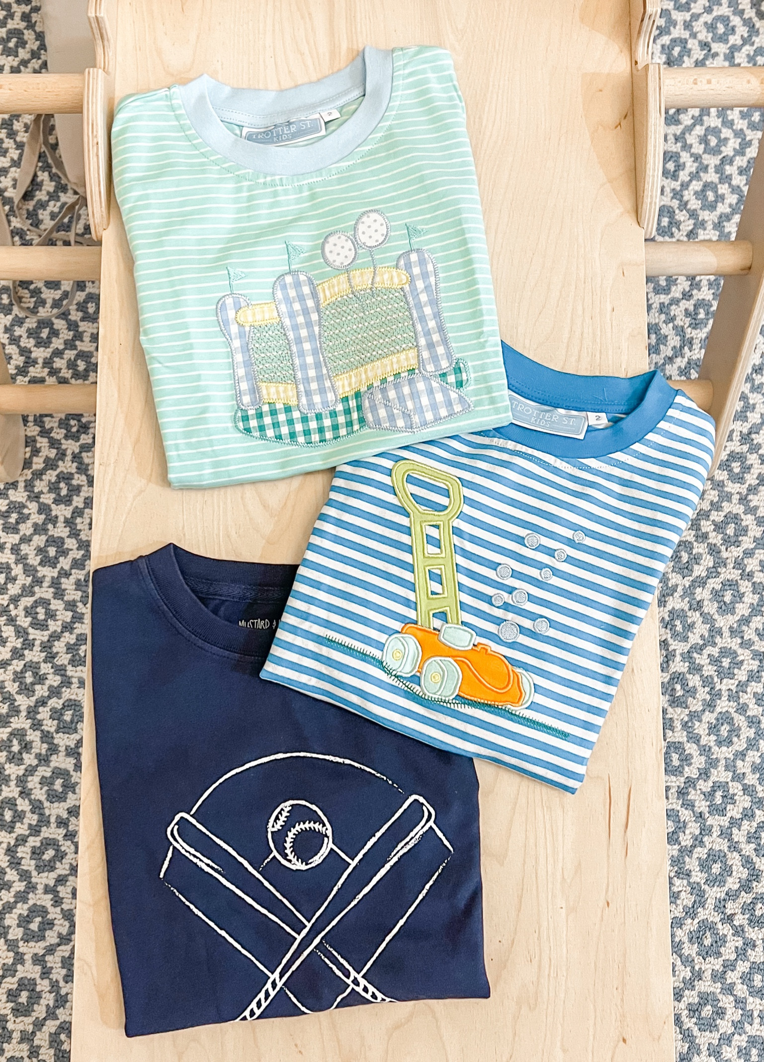 Our favorite boys tshirts for playing at home. 




Boys tshirt
Toddler tshirt
Toddler play clothes
Boys play clothes 

#LTKkids #LTKbaby #LTKfindsunder50